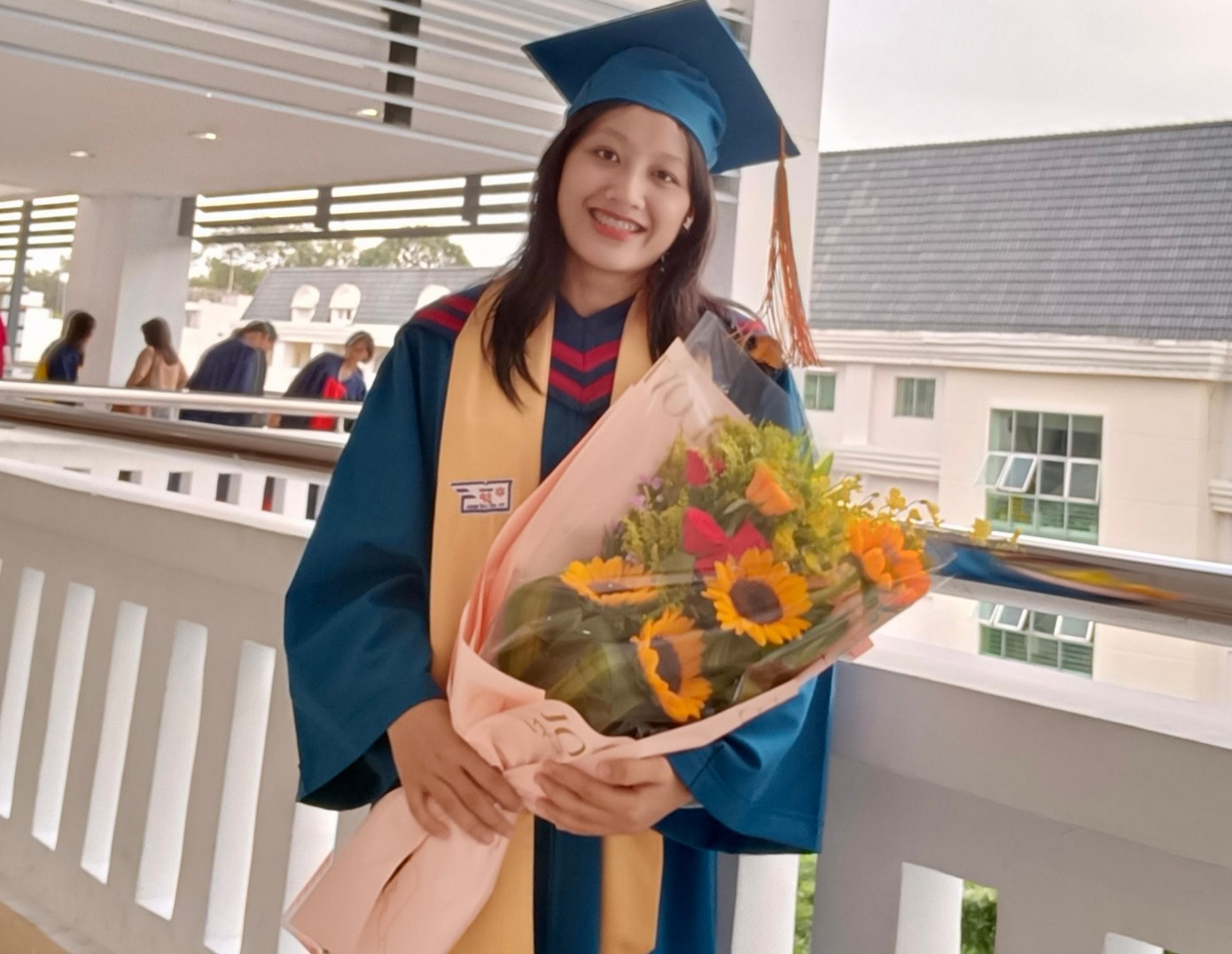 Cô nàng luôn biết cách cân bằng thời gian hợp lý, xây dựng cho mình kế hoạch làm việc khoa học.