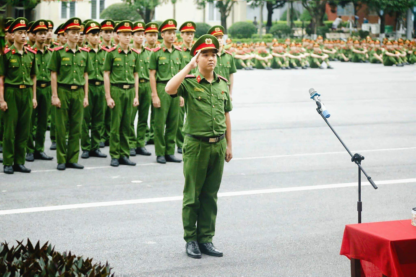Môi trường lực lượng vũ trang đã rèn luyện cho Phương Nam nếp sống kỷ luật.