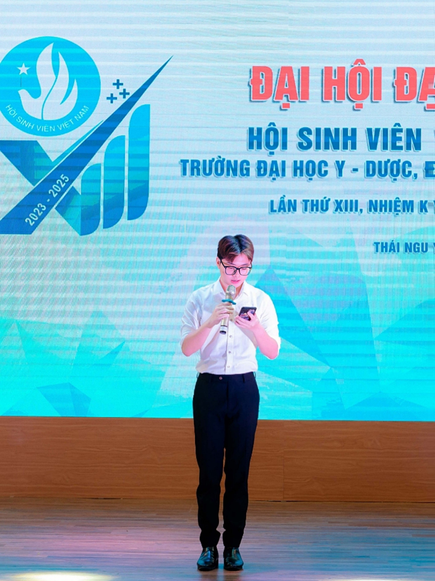 Không chỉ dừng lại ở mảng biên đạo, Đăng Minh có những cơ hội thử sức bản thân với vai trò là MC.