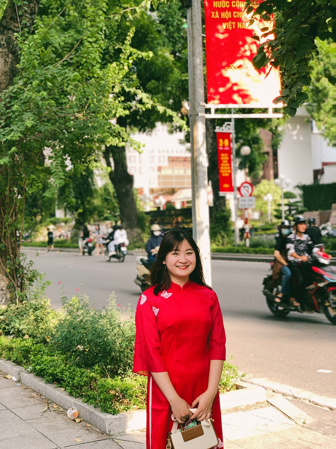 Sau khi tốt nghiệp tiến sĩ, cô gái Lào Cai hy vọng sẽ trở thành một giảng viên dạy tiếng Trung tại một trường đại học ở Việt Nam.