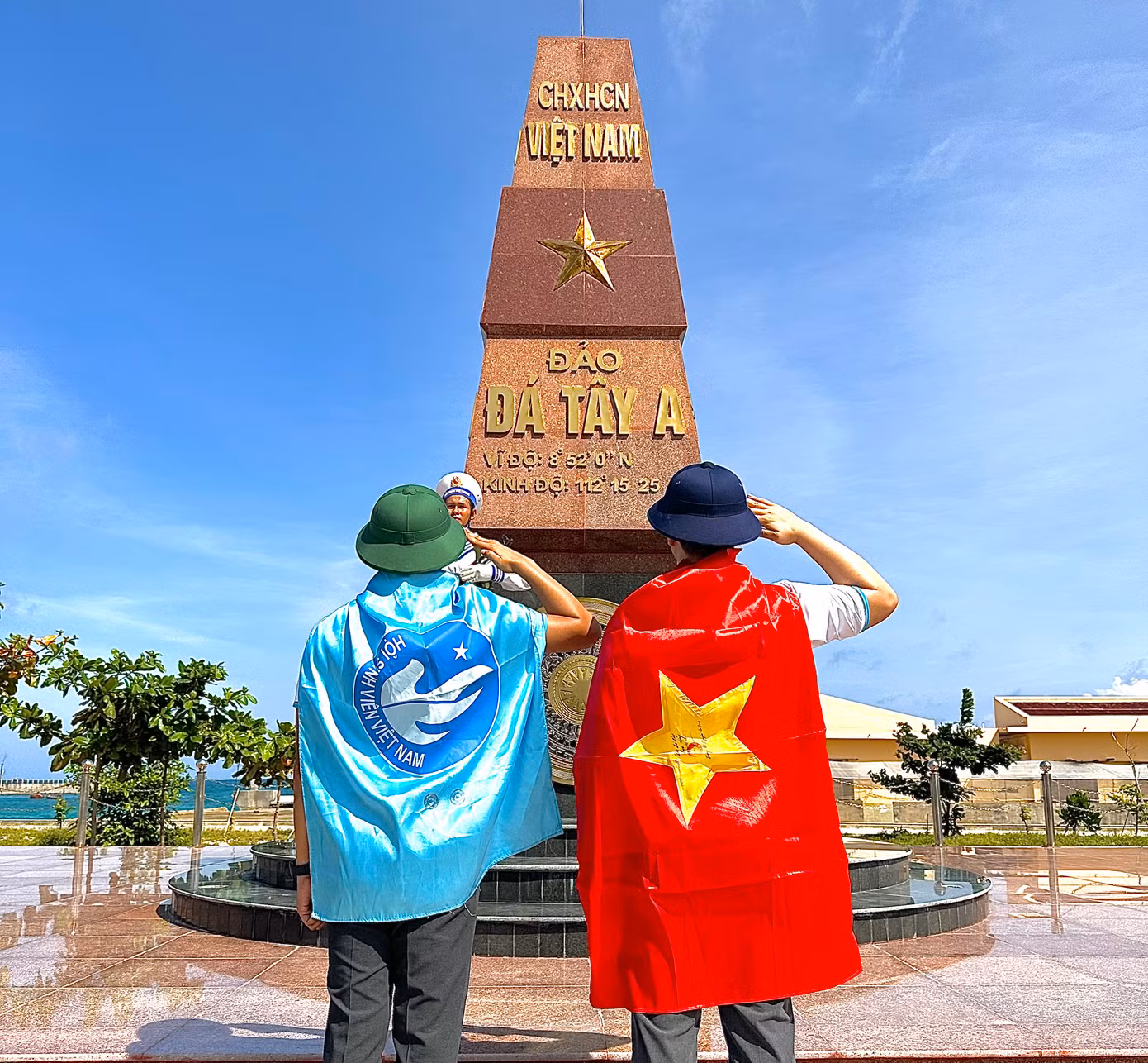 Cột mốc đảo Đá Tây A.
