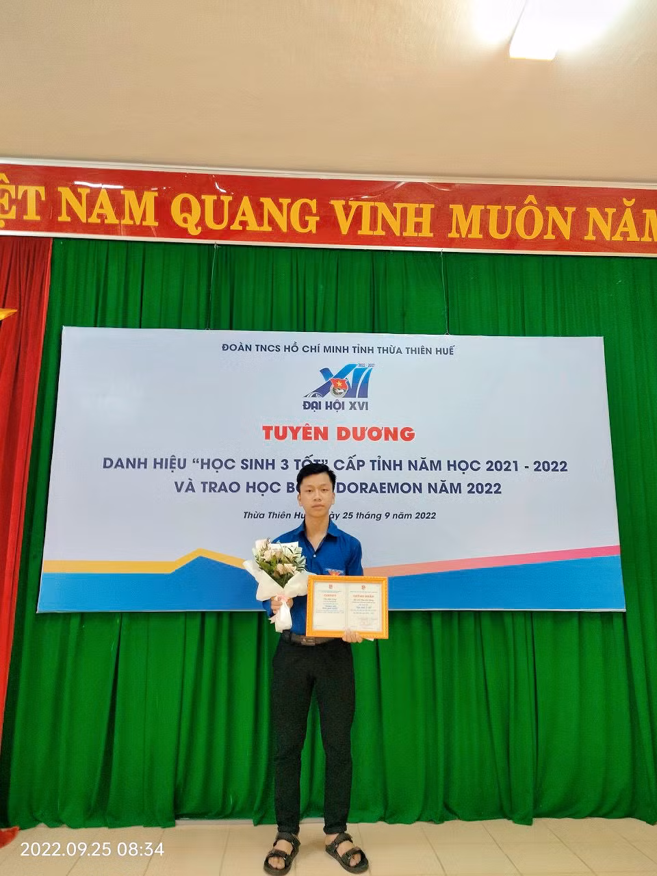 Đức Lương Đạt danh hiệu Học Sinh 3 Tốt cấp Tỉnh.