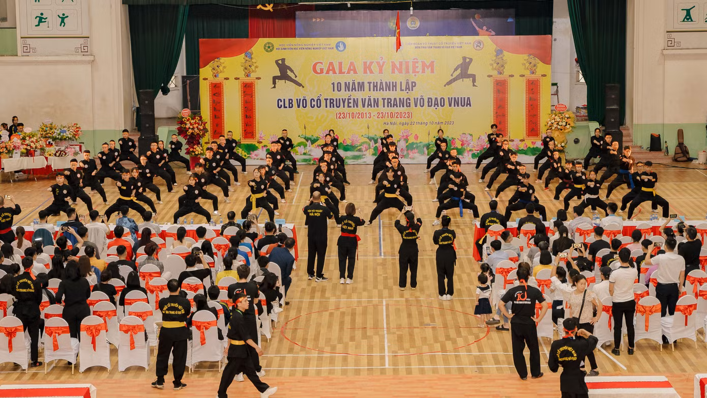Toàn cảnh chương trình. Toàn cảnh chương trình.