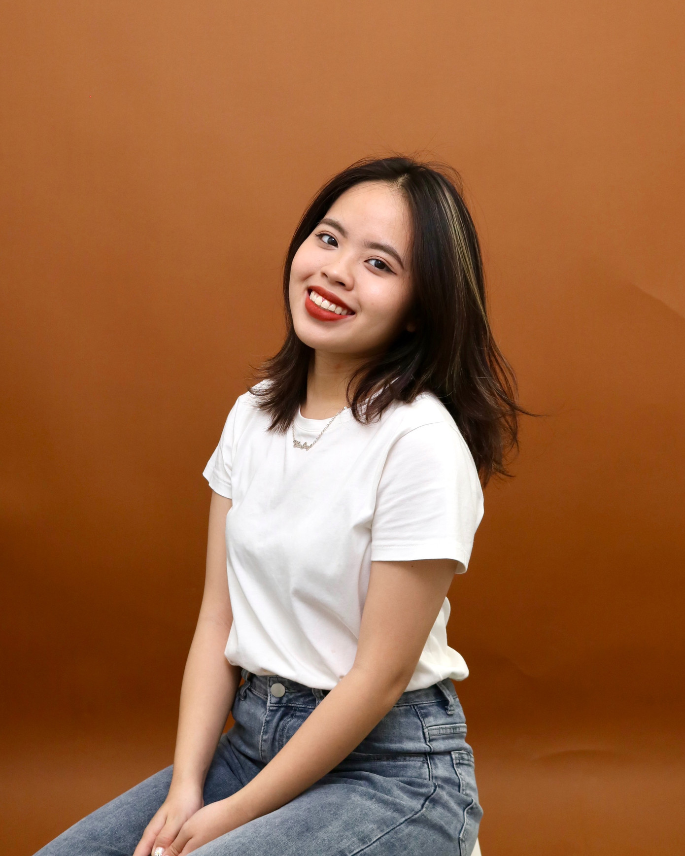 Nguyễn Hà Châu Giang được xem như một &quot;chiến thần&quot; trong các hoạt động ngoại khoá.