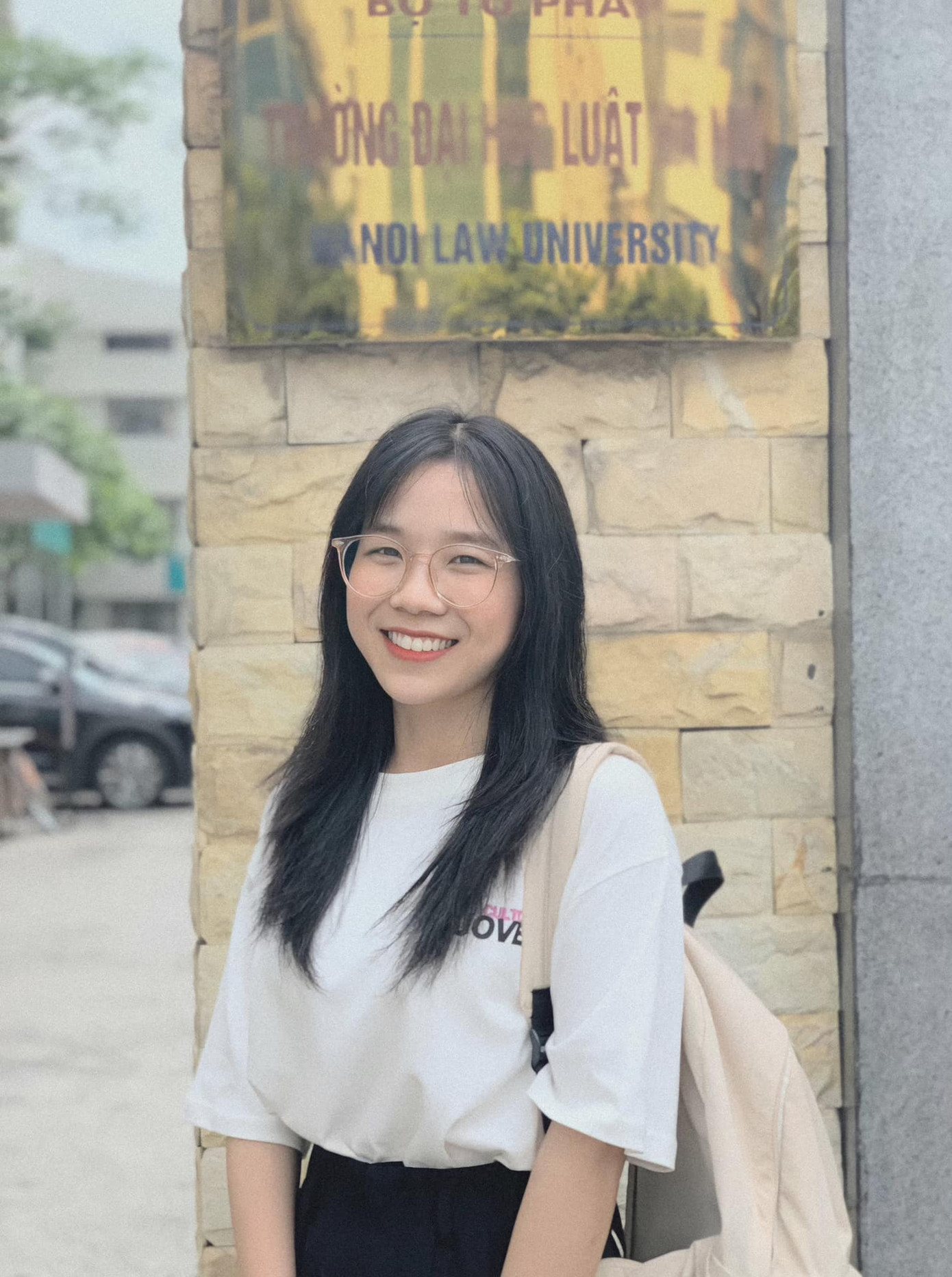 Dung có niềm đam mê 'cháy bỏng' với nghiên cứu khoa học.