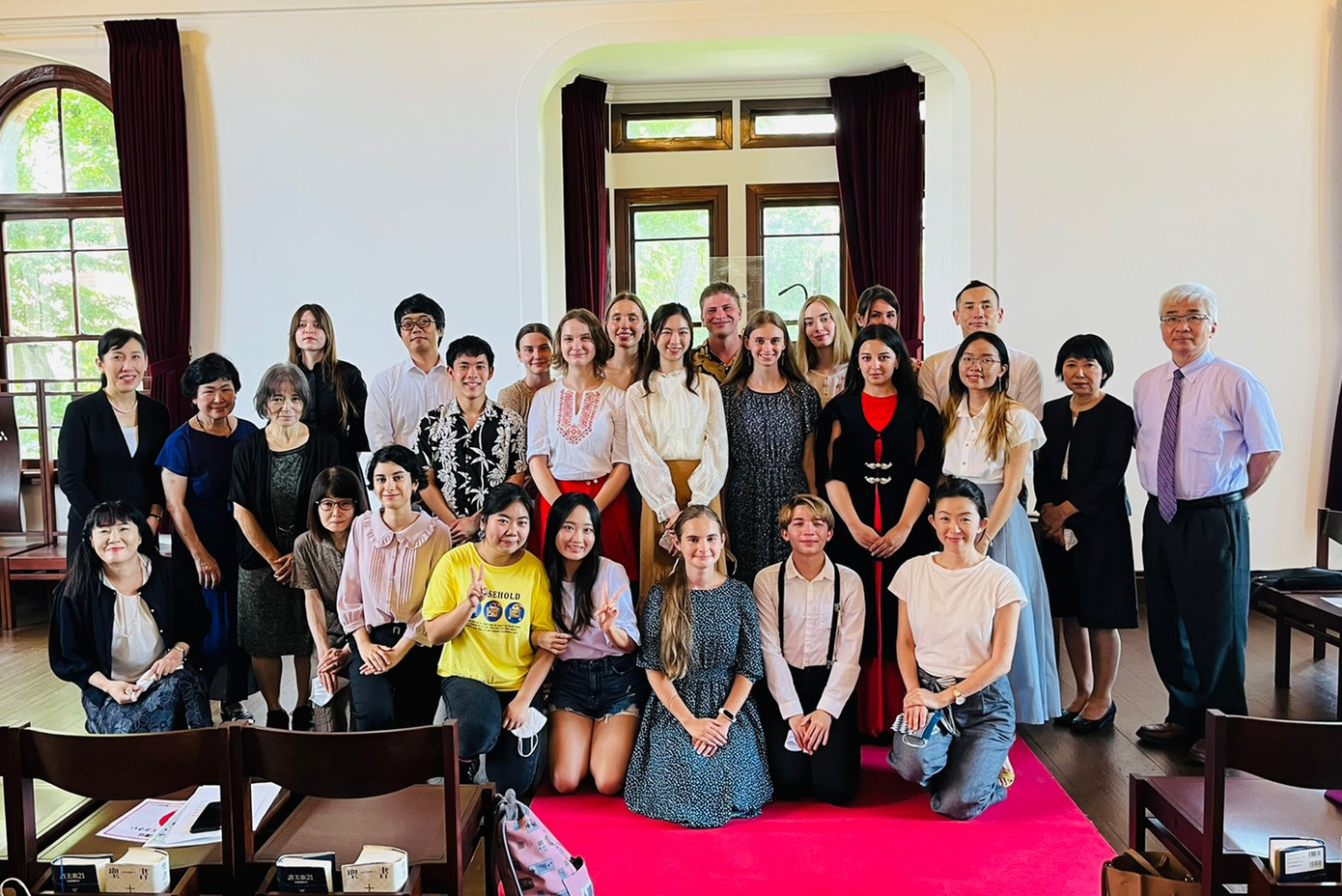 Lễ tốt nghiệp chương trình trao đổi học tập.