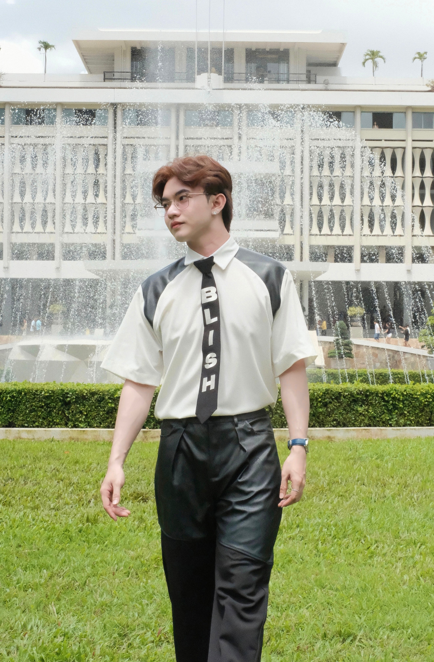 Theo Thanh Tiến, anh đang ở một bước khởi đầu mới, nói trọn vẹn hơn là một hành trình rất hay ho để trải nghiệm.