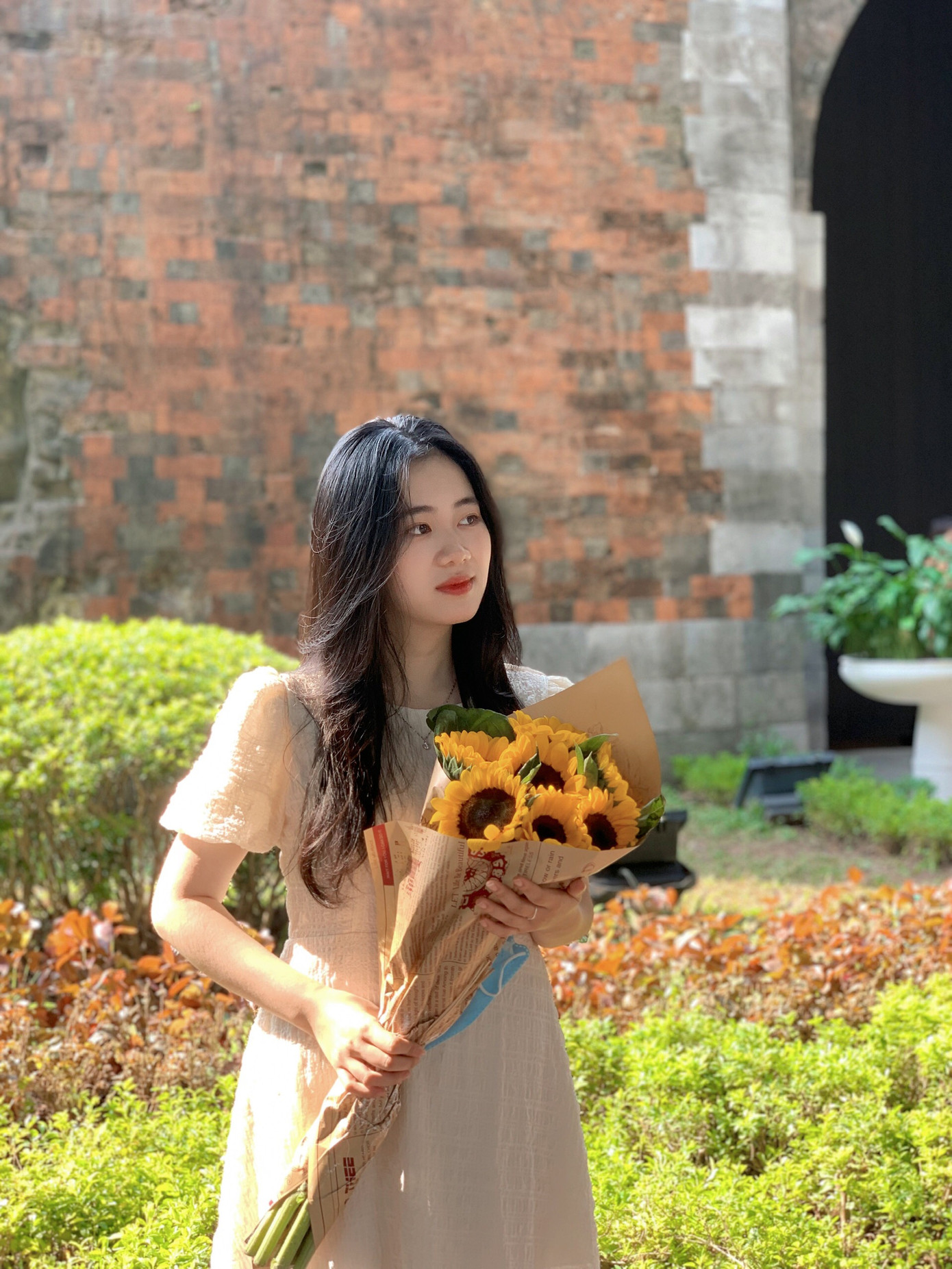 Sự trưởng thành nào mà không để lại một vài vết xước và mọi trải nghiệm đều là đáng giá.