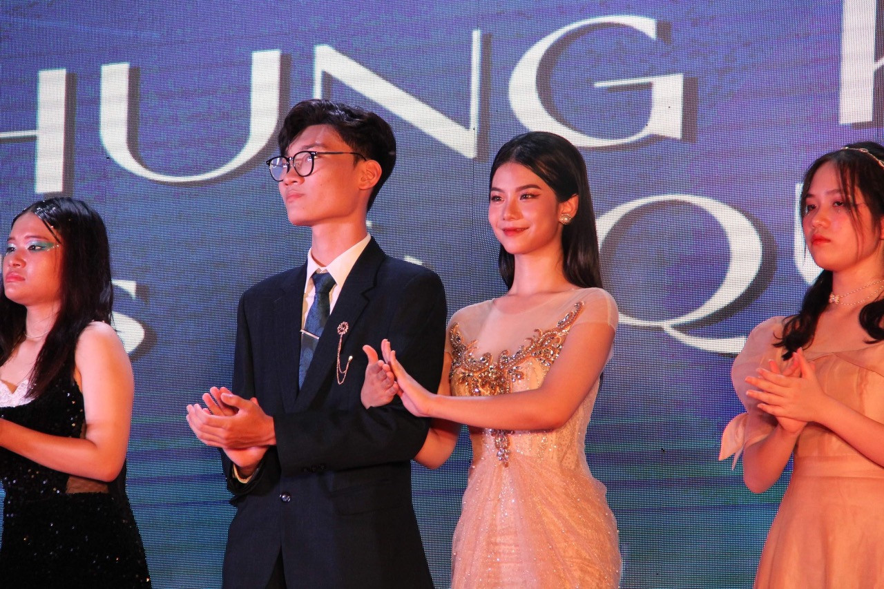 Lê Hoài Nam tại Chung kết King and Queen. Lê Hoài Nam tại Chung kết King and Queen.