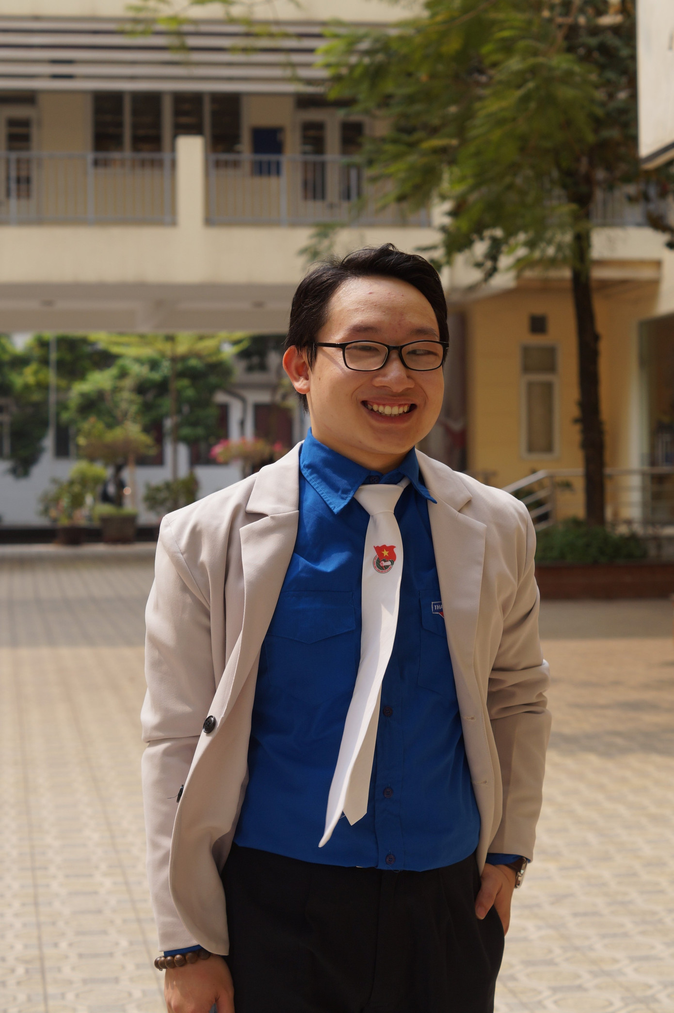 Nghị lực phi thường của nam sinh viên Sư phạm đã truyền lửa tới các bạn trẻ. Nghị lực phi thường của nam sinh viên Sư phạm đã truyền lửa tới các bạn trẻ.