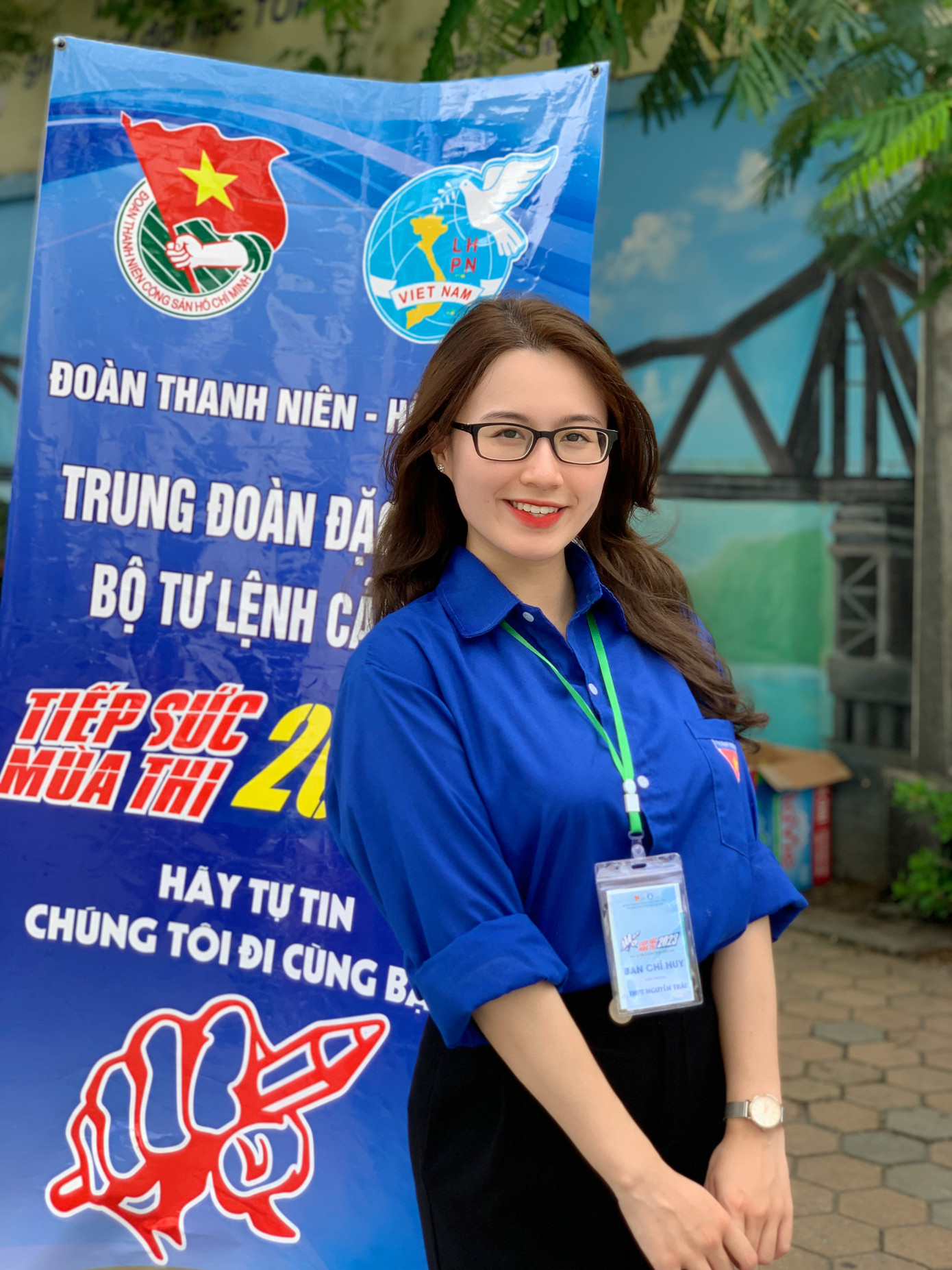 Hỷ Nhi tham gia chương trình “Tiếp sức mùa thi” cho các sĩ tử vào đại học.