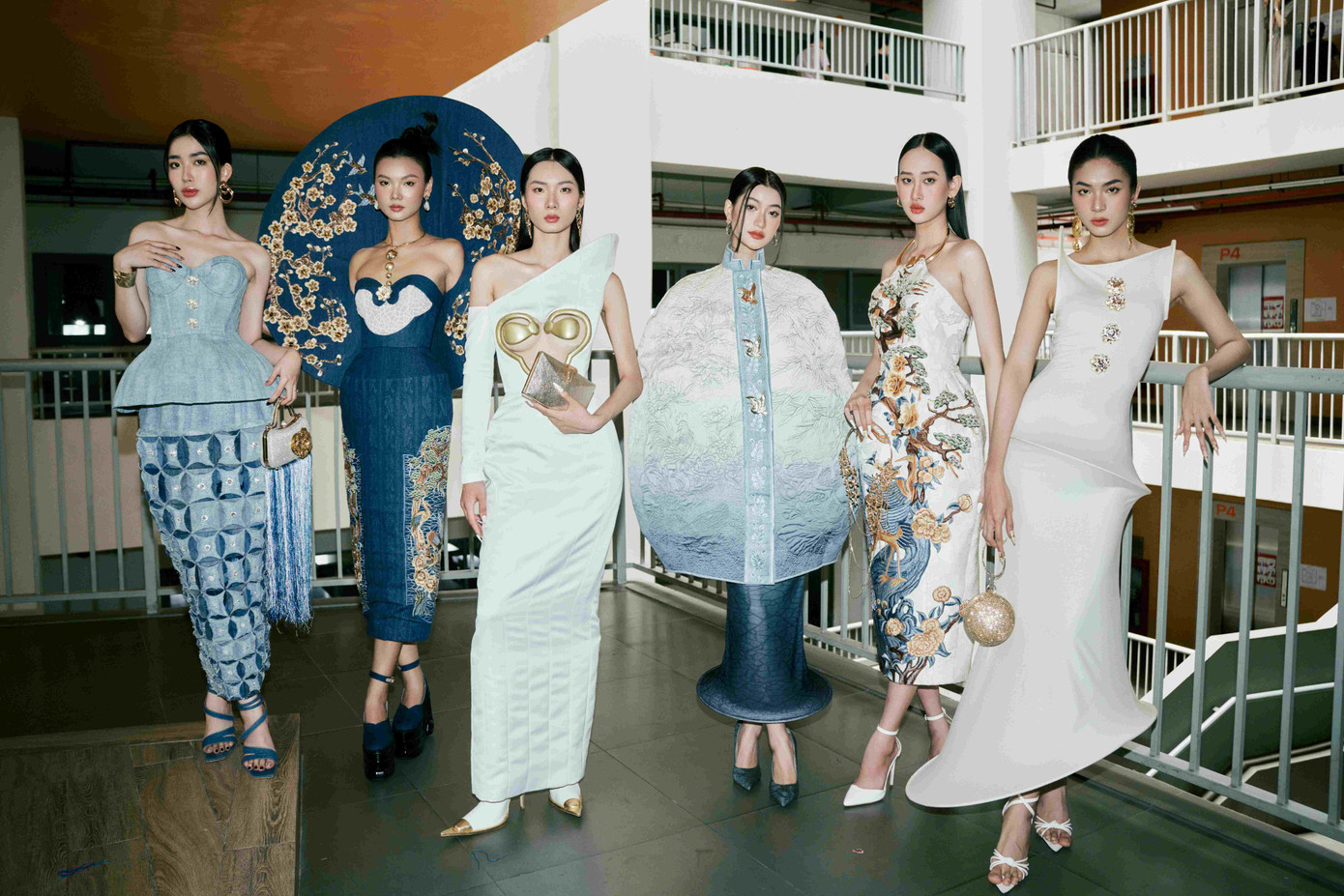 Hoài Nhu mong rằng Lộc Tứ Bình có thể giới thiệu được Làng nghề gốm Bát Tràng đến với bạn bè quốc tế. Hoài Nhu mong rằng Lộc Tứ Bình có thể giới thiệu được Làng nghề gốm Bát Tràng đến với bạn bè quốc tế.