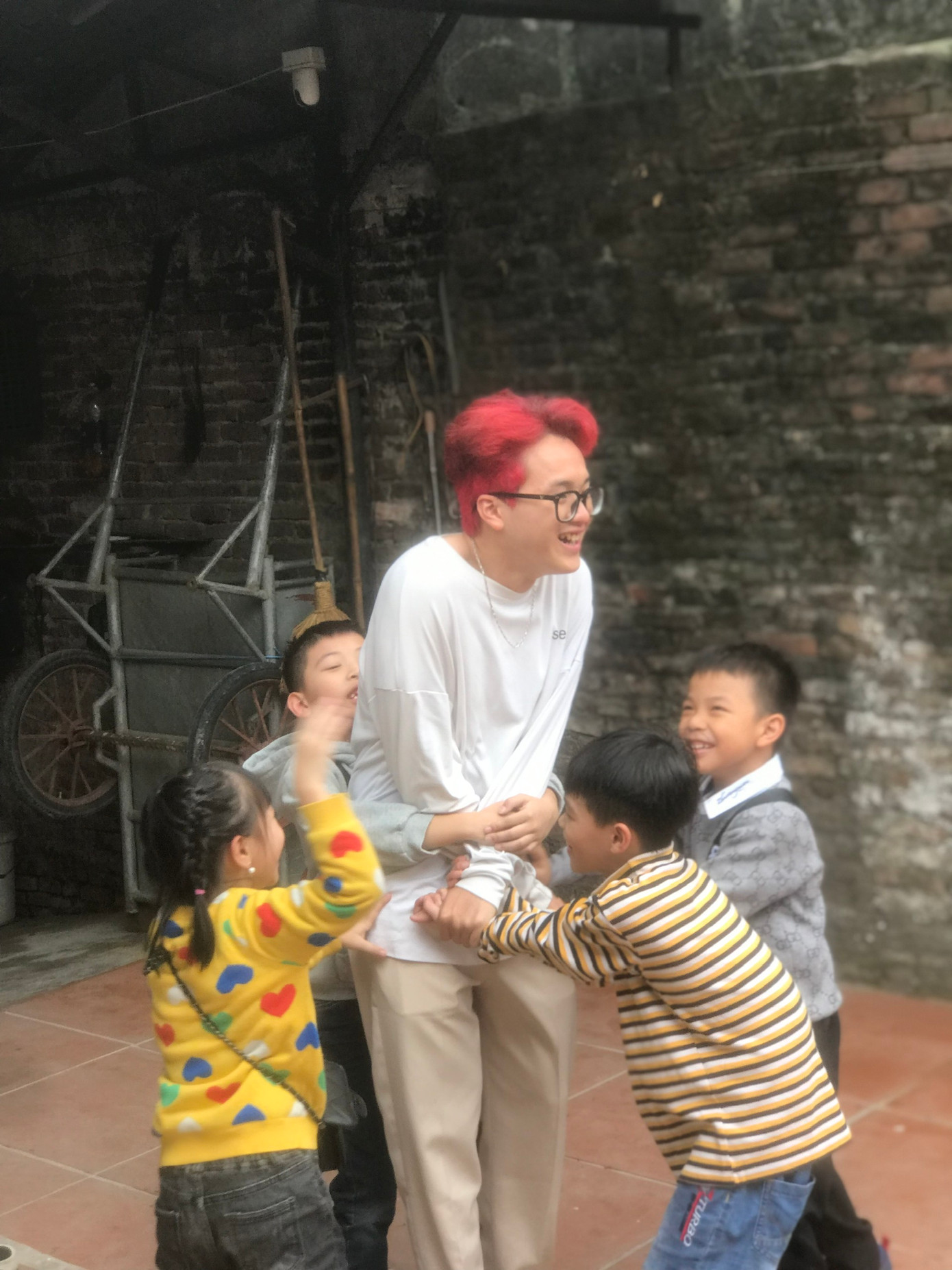 Mỗi hoạt động đều giúp nam sinh viên tích lũy được nhiều kinh nghiệm và bài học quý giá. Mỗi hoạt động đều giúp nam sinh viên tích lũy được nhiều kinh nghiệm và bài học quý giá.