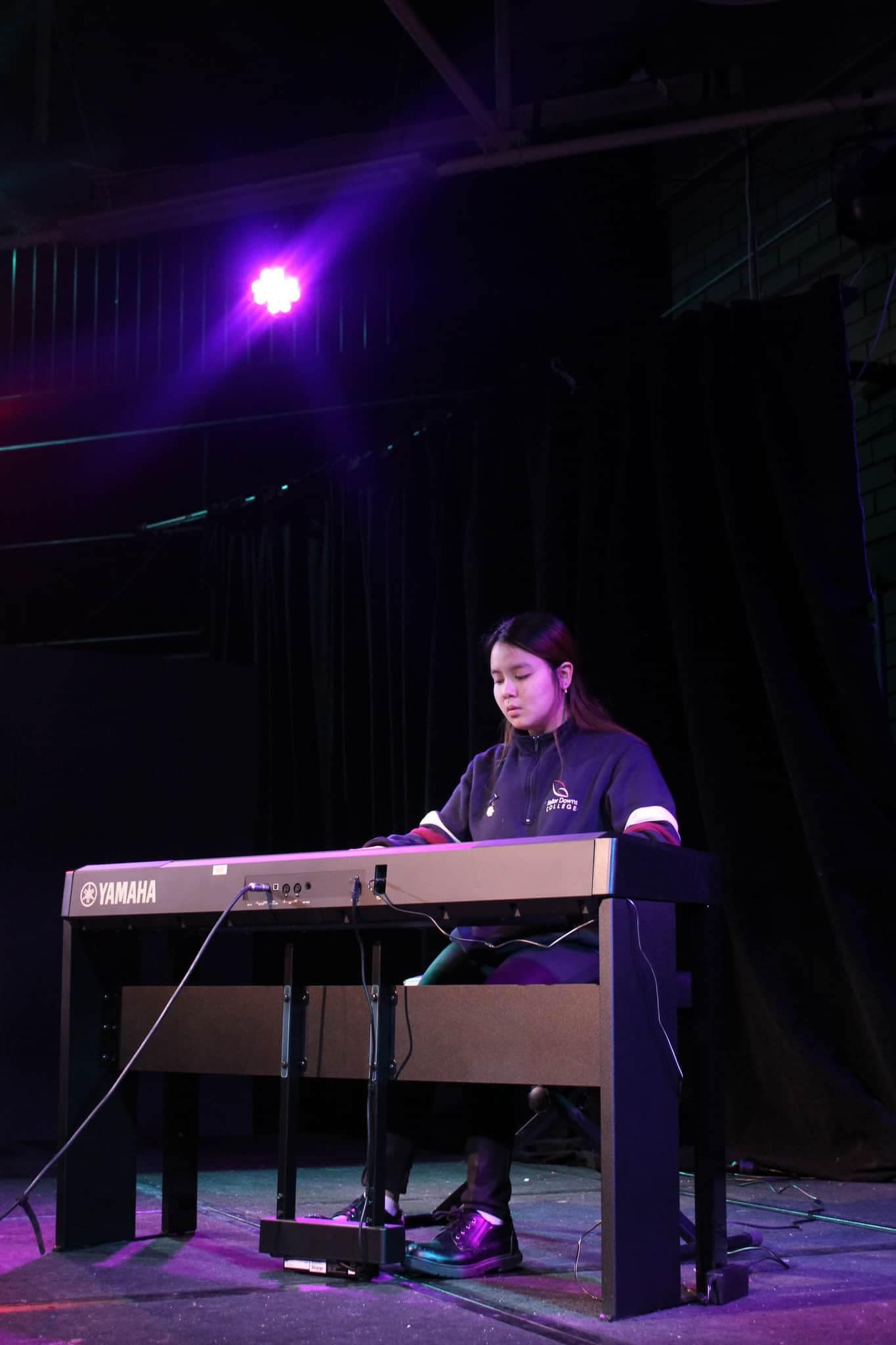 Minh Phương tham gia văn nghệ tại Úc. Minh Phương tham gia văn nghệ tại Úc.