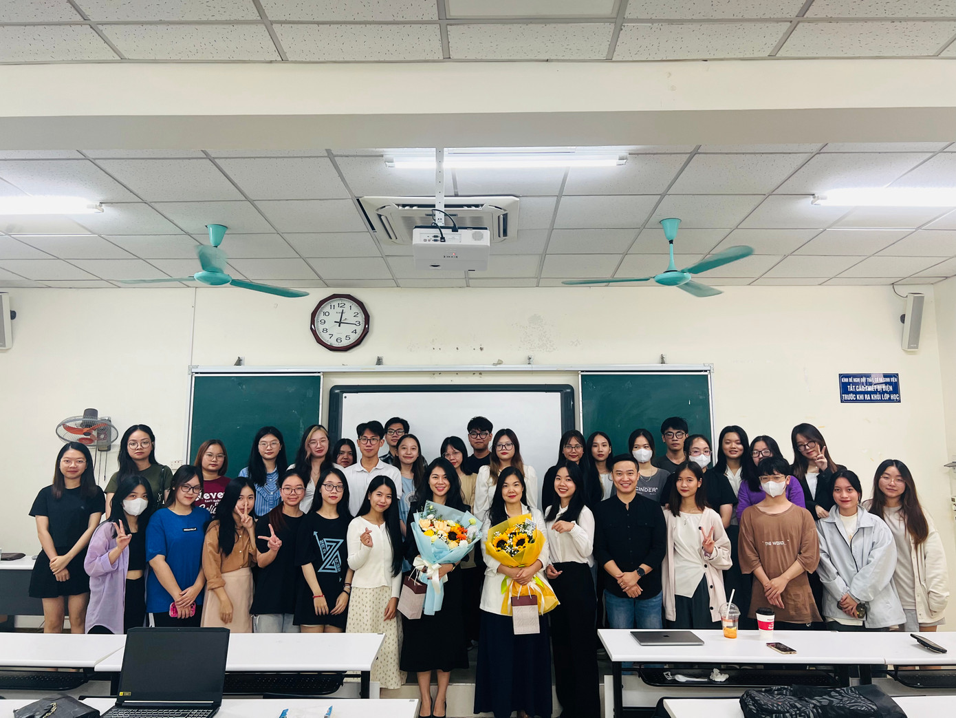 Các công ty trong lĩnh vực tổ chức sự kiện cần đi tắt, đón đầu, nắm bắt nhu cầu thị hiếu khách hàng. Các công ty trong lĩnh vực tổ chức sự kiện cần đi tắt, đón đầu, nắm bắt nhu cầu thị hiếu khách hàng.