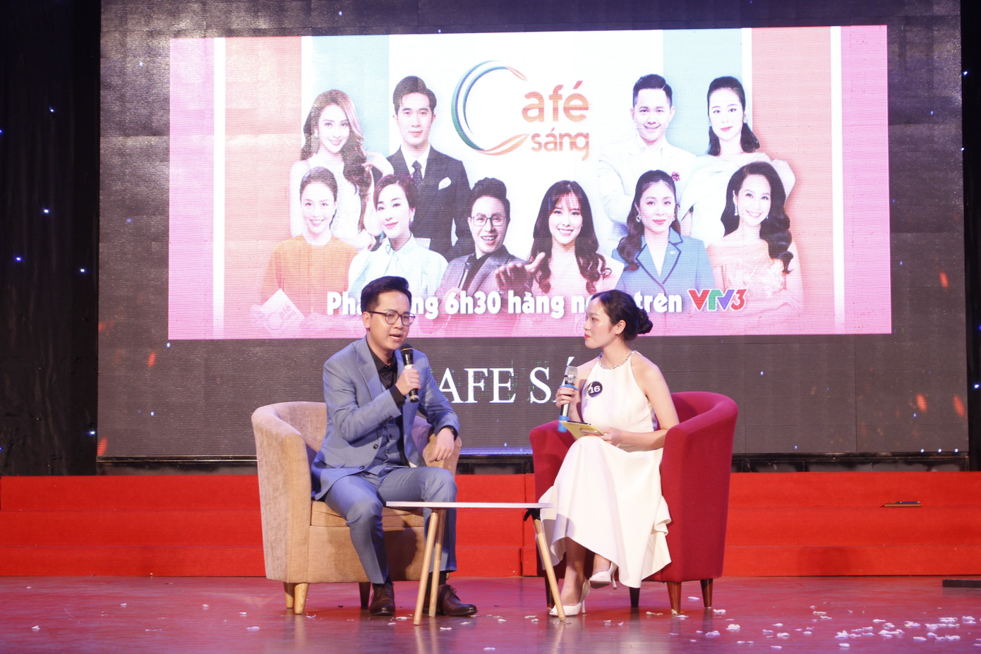 Mai Xuân quyết định đăng ký tham gia cuộc thi MC FIRE với tôn chỉ “Tôi đến đây để khẳng định mình."