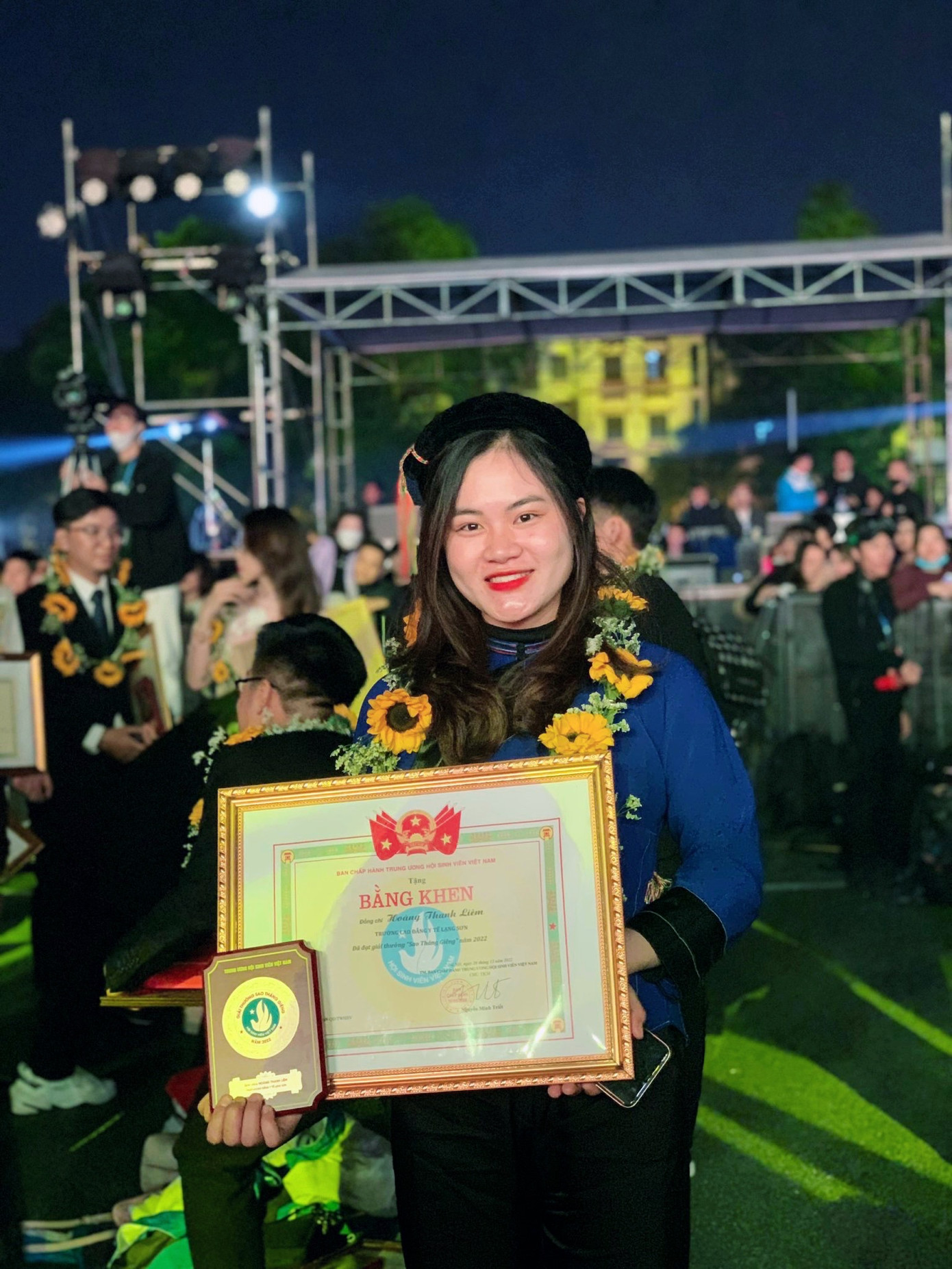 Thanh Liêm vinh dự được nhận Giải thưởng Sao Tháng Giêng cấp Trung ương năm 2022 .