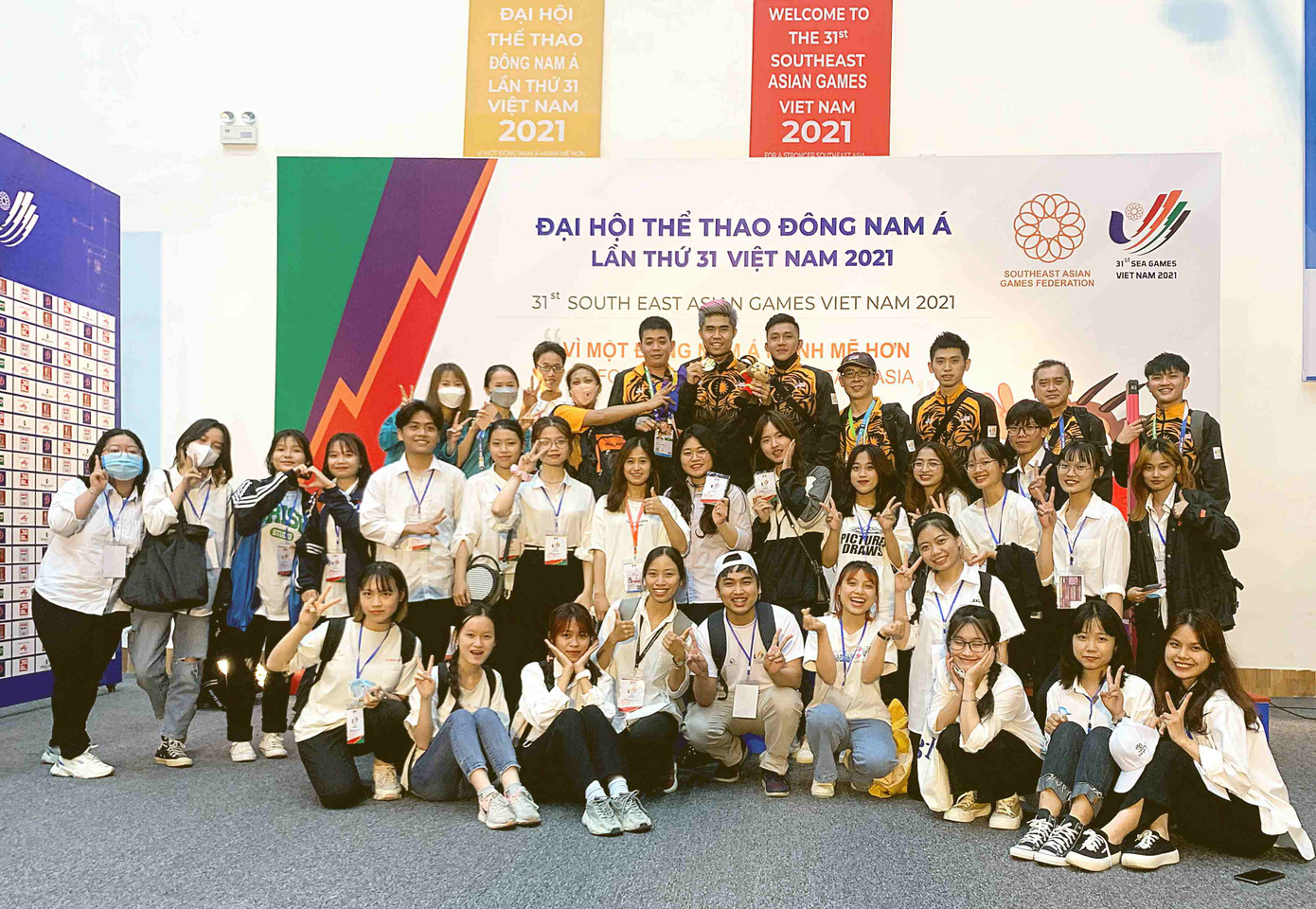 Thu Quỳnh là TNV SEA Games 31 tại Nhà thi đấu Hà Đông.