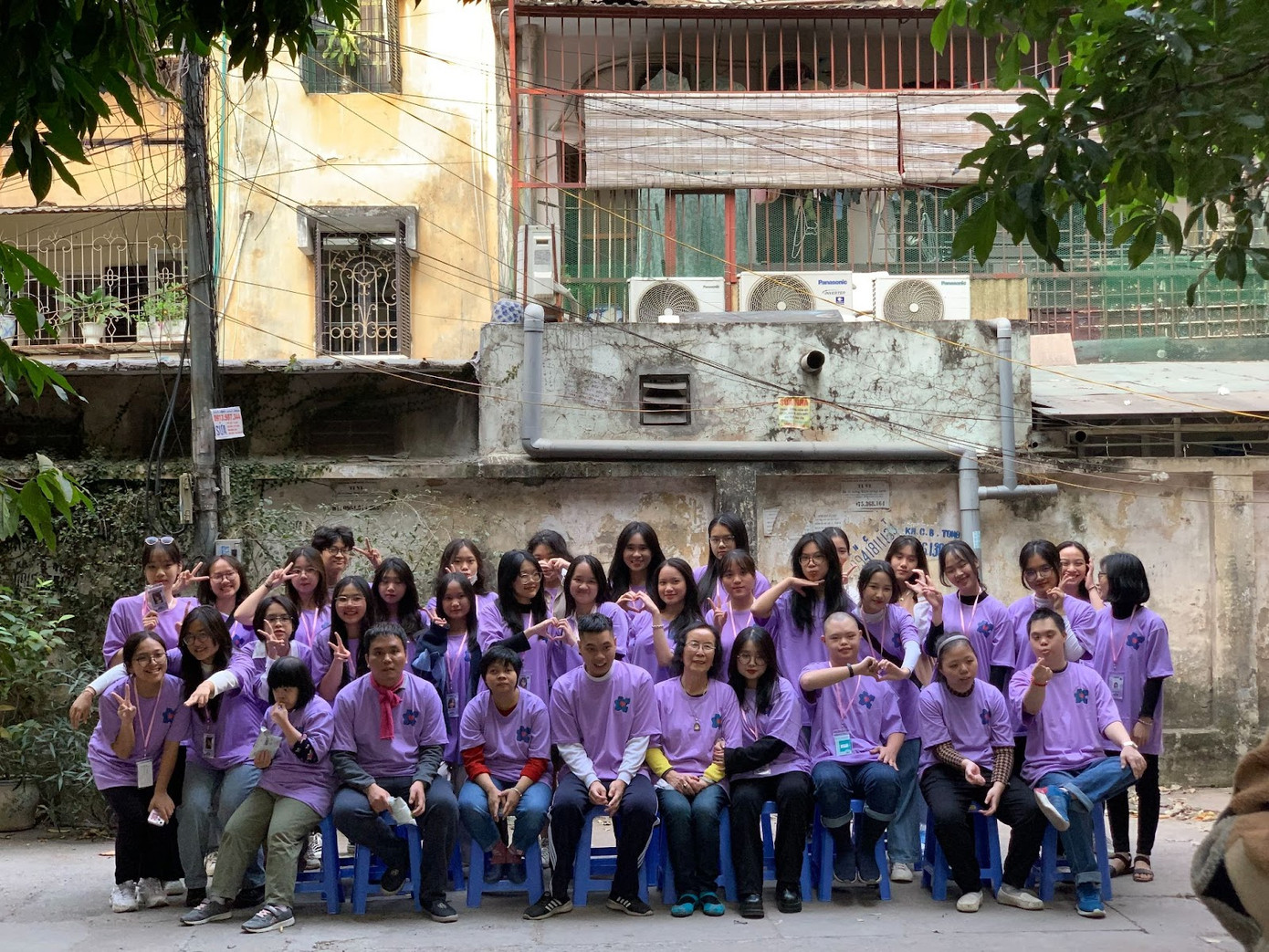 Hình ảnh tập thể thành viên Gen10 của dự án Cozy Village. Hình ảnh tập thể thành viên Gen10 của dự án Cozy Village.