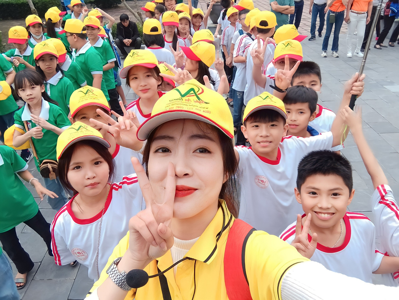 Công việc tình nguyện luôn đi kèm với rất nhiều gian truân và thử thách.