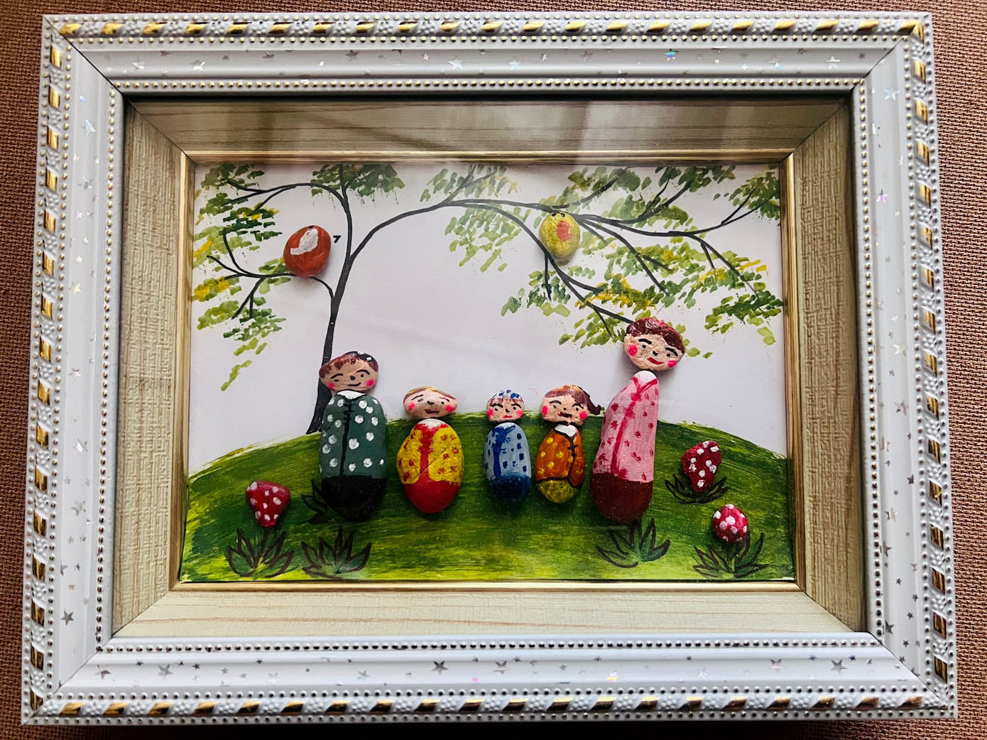 Sản phẩm tranh đá ngộ nghĩnh, đáng yêu. Sản phẩm tranh đá ngộ nghĩnh, đáng yêu.