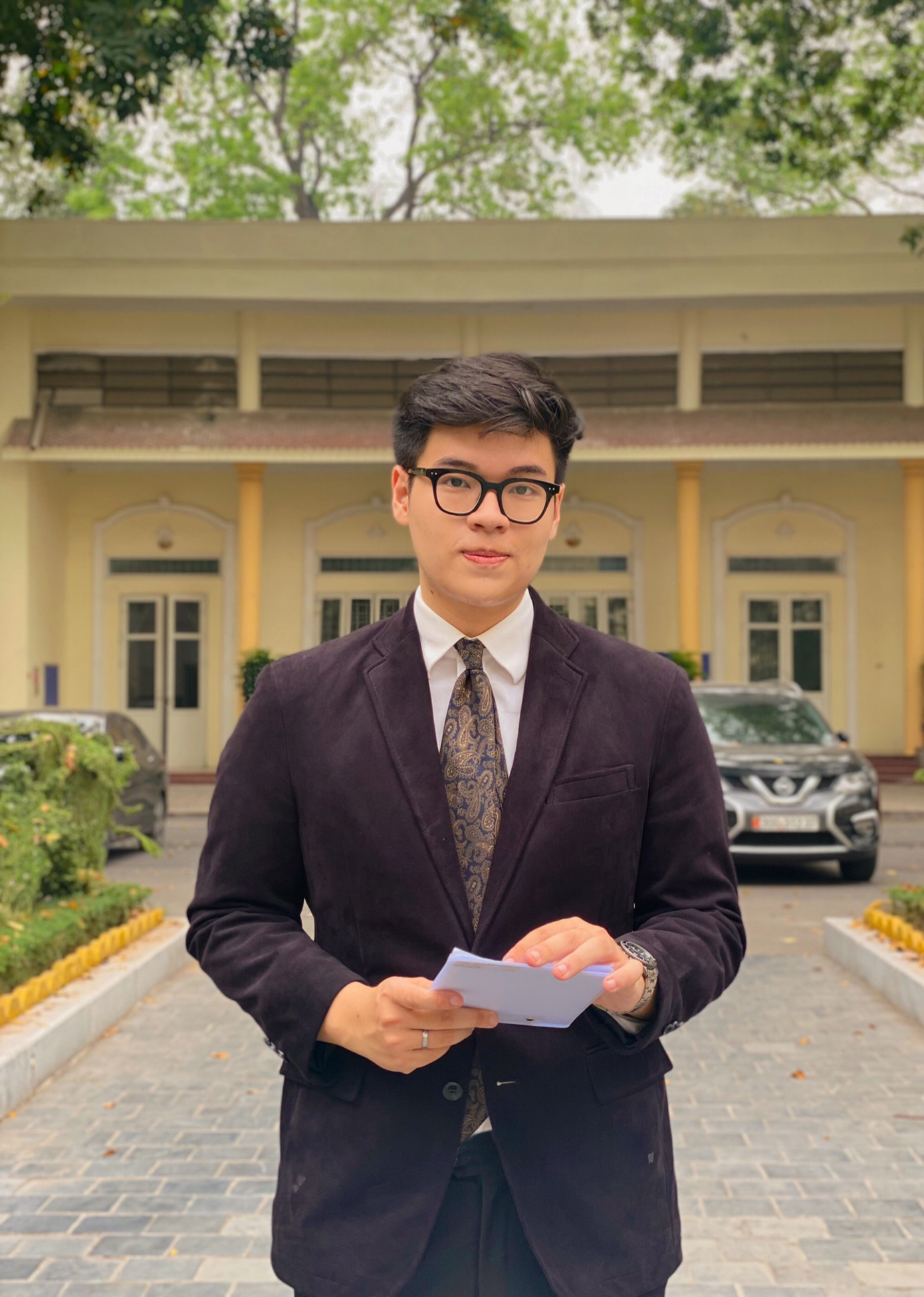 Bên cạnh việc học ở trường, An đang theo đuổi công việc dẫn chương trình.