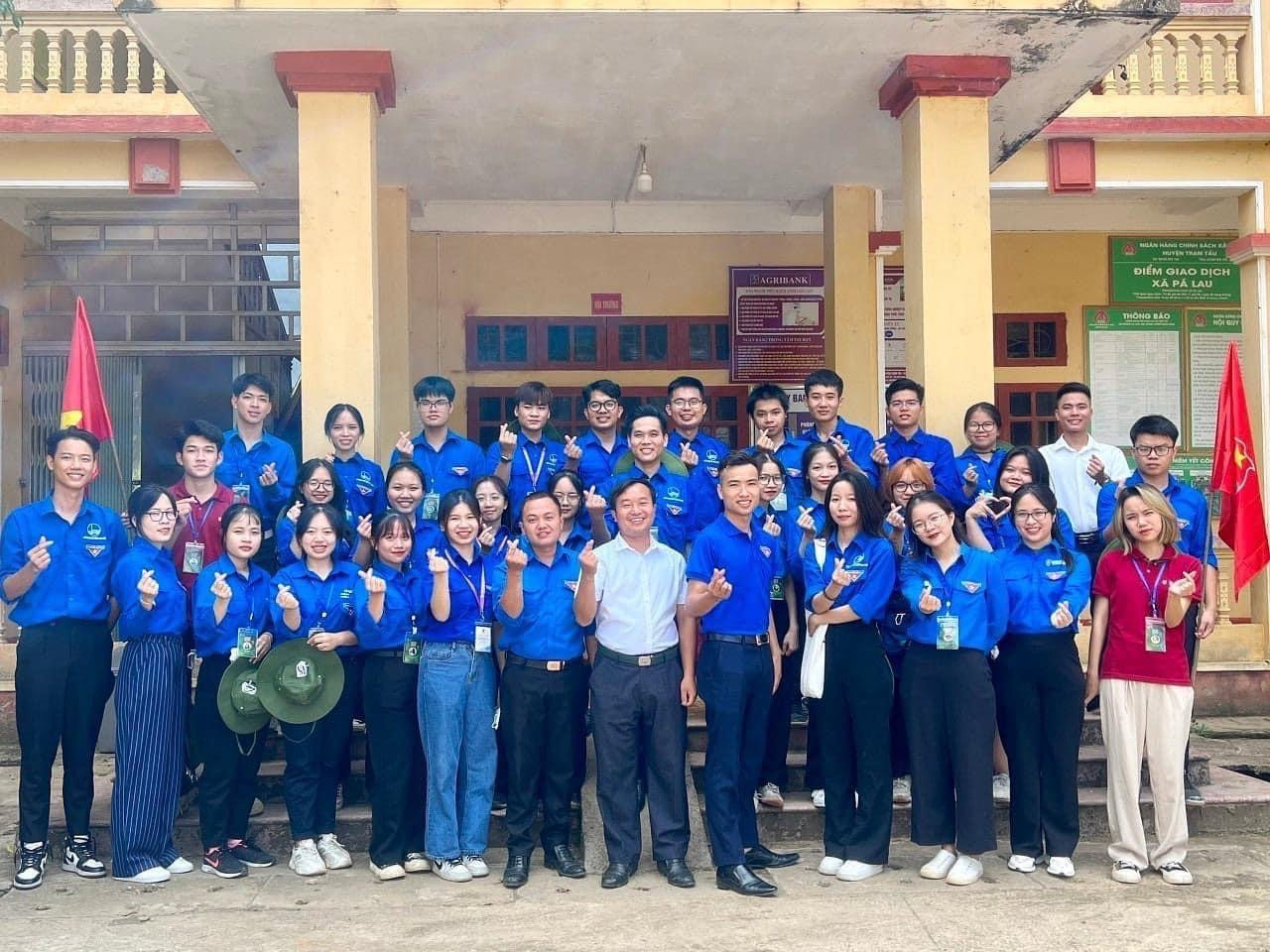 Đoàn – Hội giúp Hải Đạt tham gia và tổ chức nhiều chương trình ý nghĩa. Đoàn – Hội giúp Hải Đạt tham gia và tổ chức nhiều chương trình ý nghĩa.