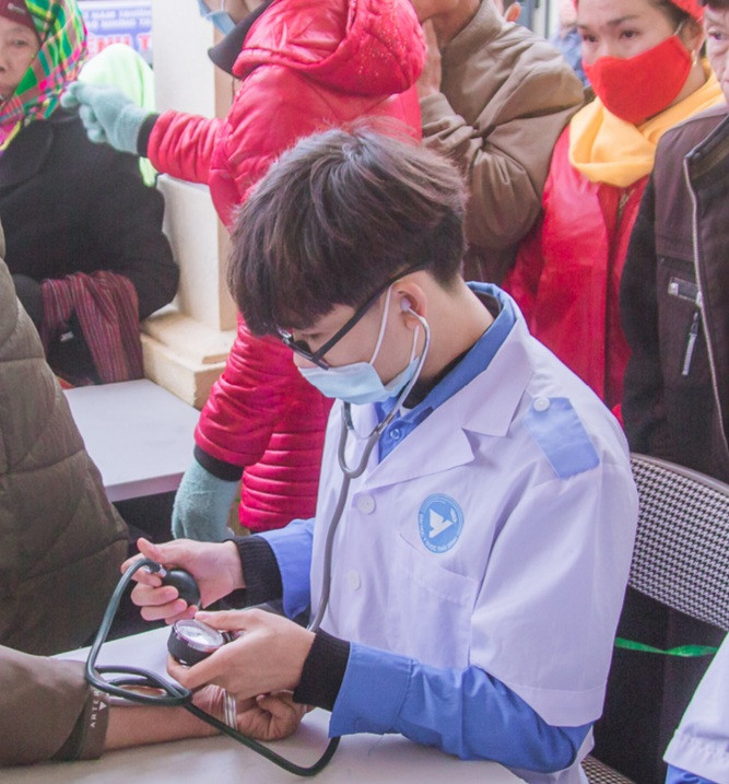 Tham gia chương trình Ấm áp vùng cao tại Lai Châu năm 2020 do Hội Sinh viên Trường tổ chức. Tham gia chương trình Ấm áp vùng cao tại Lai Châu năm 2020 do Hội Sinh viên Trường tổ chức.