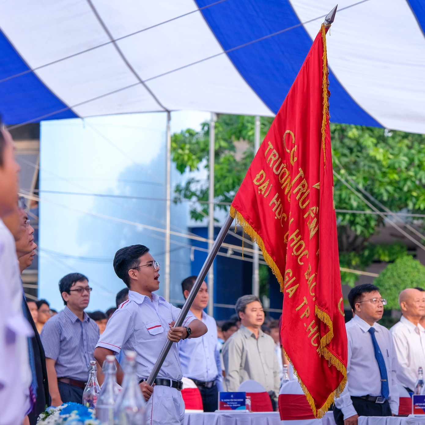 Đam mê Vật lý đã đưa Hoàng đến với ngành Kỹ thuật Hàng không của Trường Đại học Bách khoa. Đam mê Vật lý đã đưa Hoàng đến với ngành Kỹ thuật Hàng không của Trường Đại học Bách khoa.