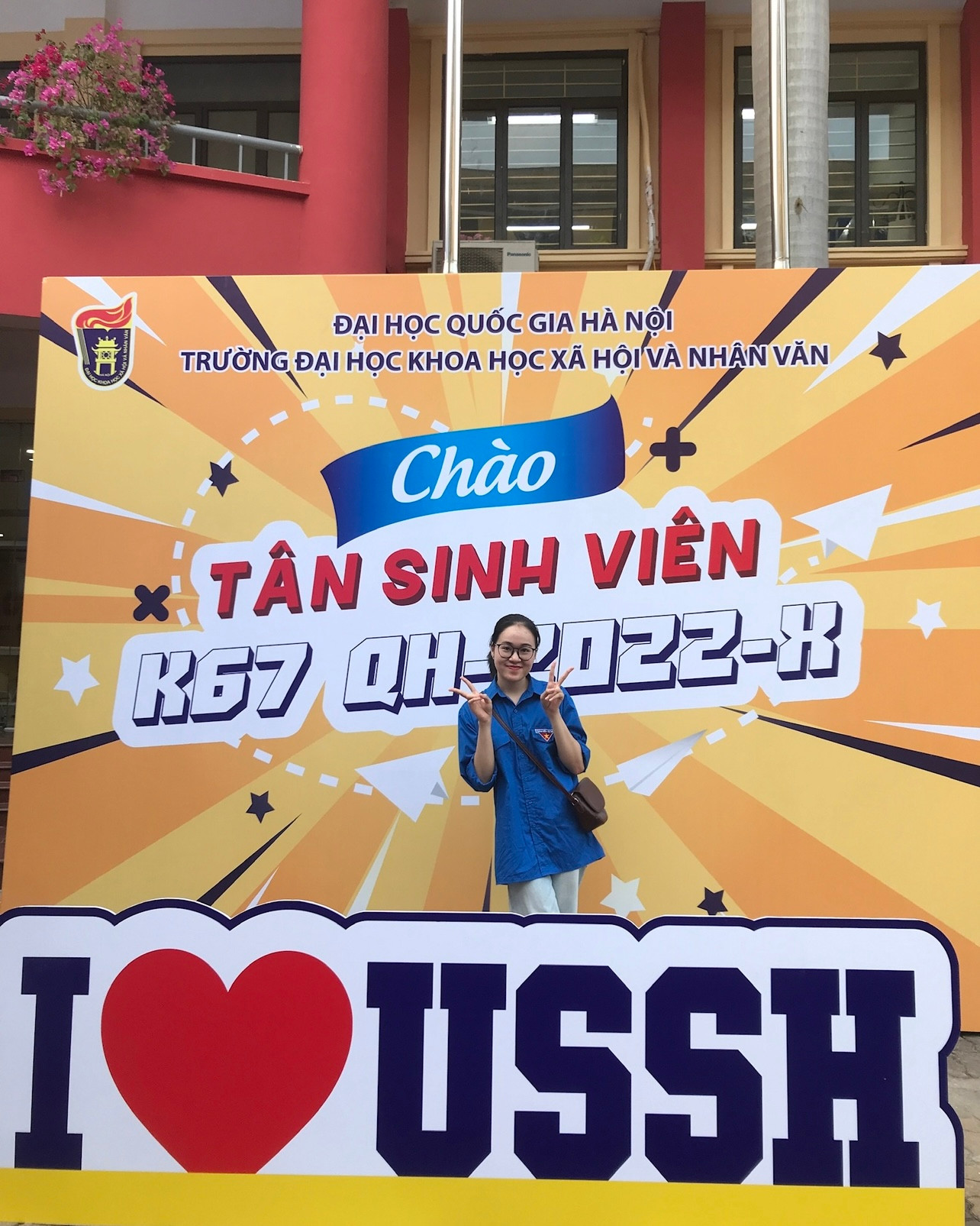 Bảo Yến tham gia Chương trình Chào Tân sinh viên K67 của trường. Bảo Yến tham gia Chương trình Chào Tân sinh viên K67 của trường.