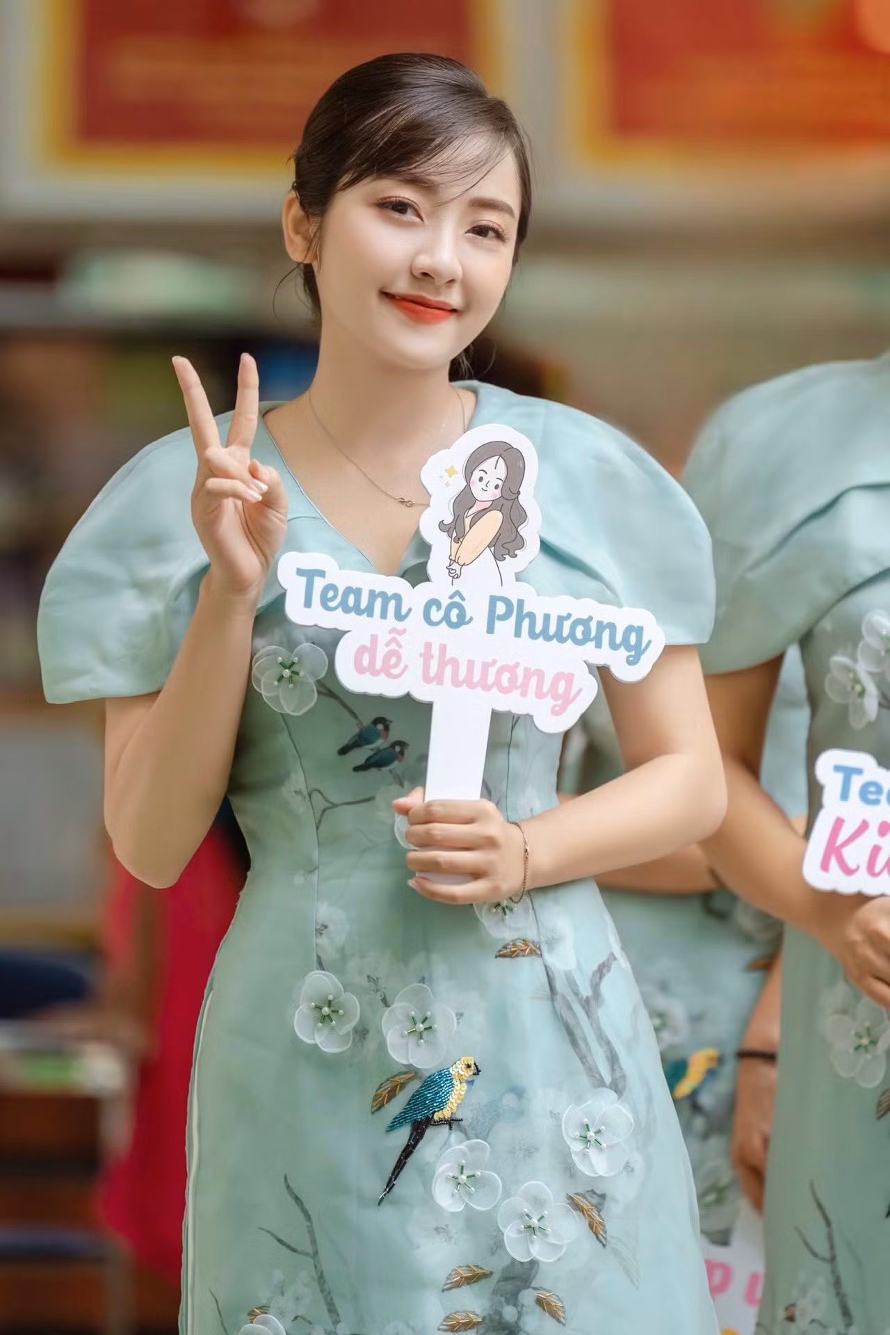 Chân dung cô giáo Minh Phương.
