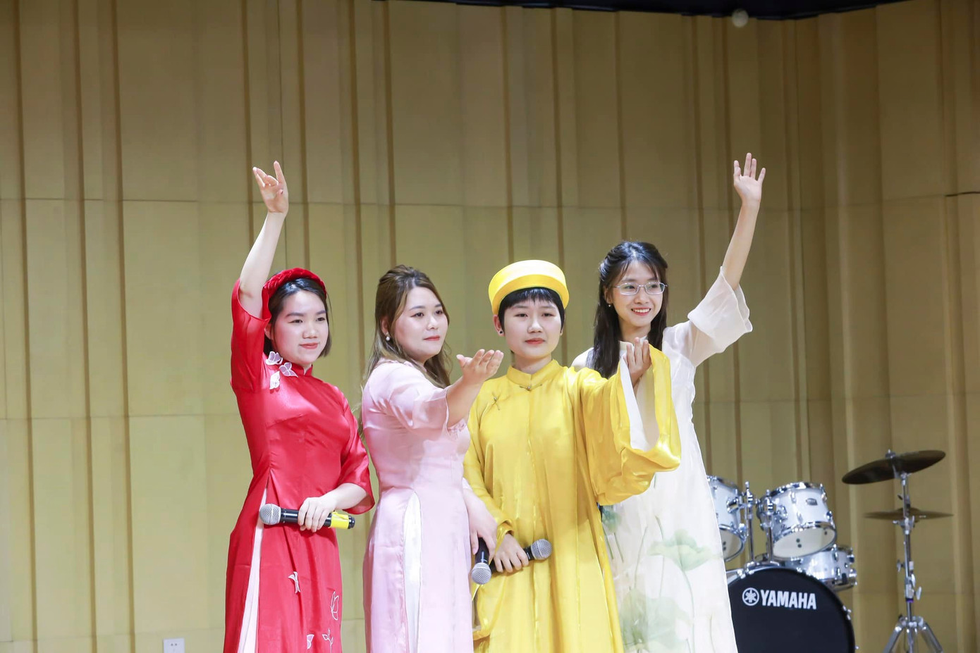 Ngọc Mai ưu tiên đầu tư phát triển ngôn ngữ thực tế để áp dụng trong học tập và làm việc.