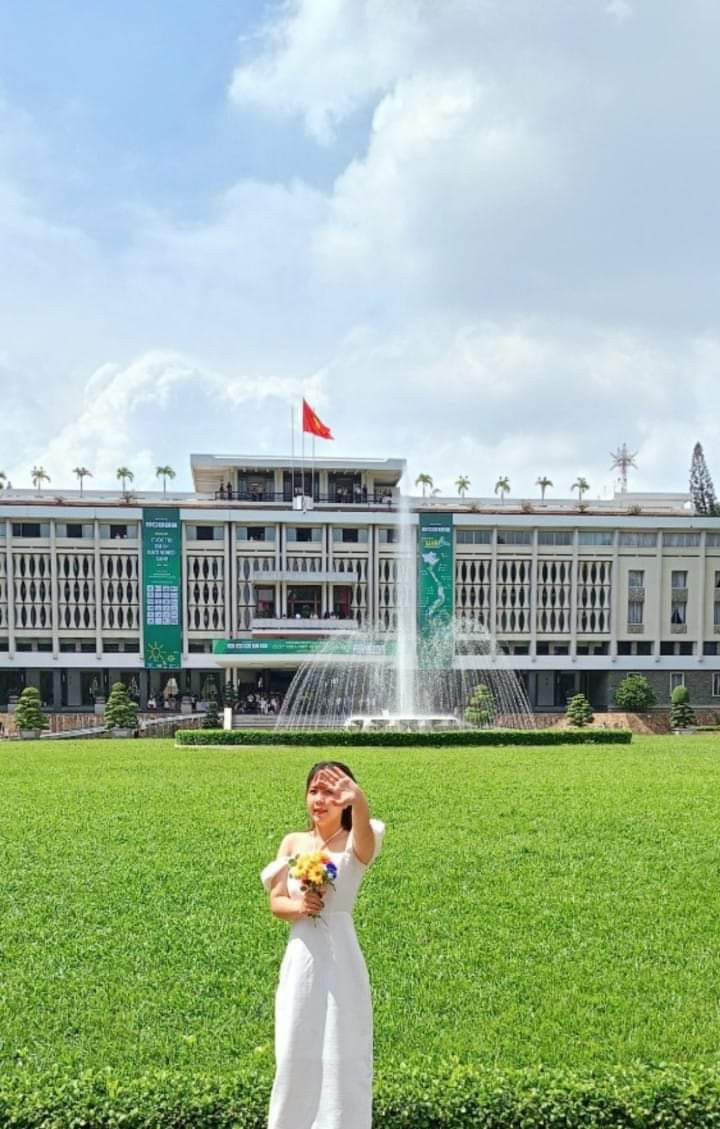 Nữ sinh mong muốn rằng câu chuyện của mình sẽ truyền cảm hứng cho các bạn trẻ, đặc biệt là những bạn học sinh, sinh viên đang gặp khó khăn, thử thách. Nữ sinh mong muốn rằng câu chuyện của mình sẽ truyền cảm hứng cho các bạn trẻ, đặc biệt là những bạn học sinh, sinh viên đang gặp khó khăn, thử thách.