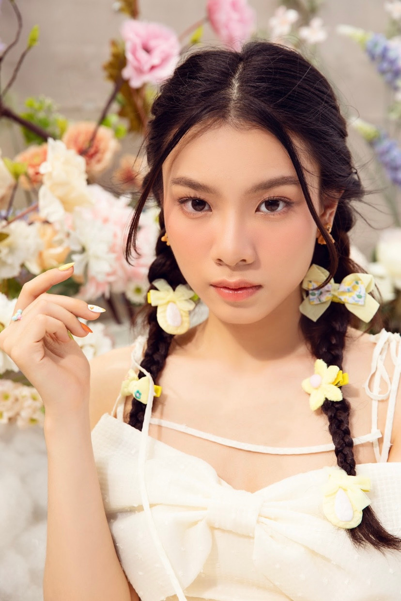 Mylina trở thành gương mặt đại diện của playlist Fresh Finds Vietnam trên Spotify. Mylina trở thành gương mặt đại diện của playlist Fresh Finds Vietnam trên Spotify.