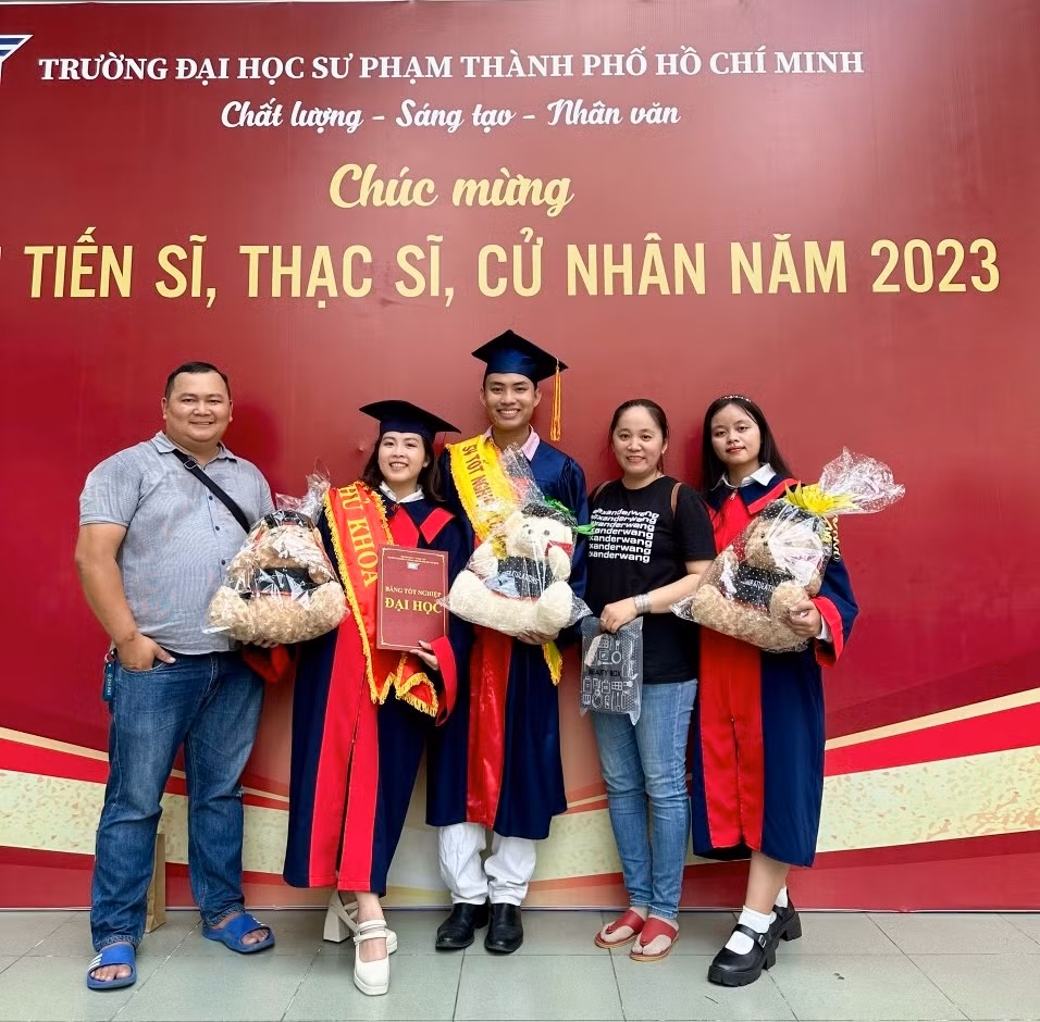 Cô bạn học được cách đối mặt với những thử thách, biết cách vượt qua những giới hạn của bản thân và luôn nỗ lực để đạt được mục tiêu.