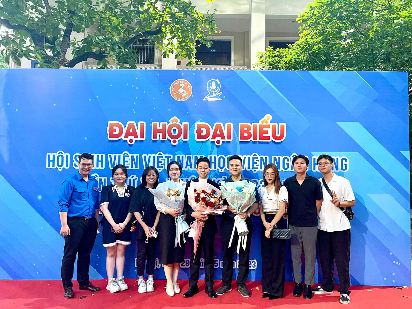Việt Hoàng tại Đại hội Đại biểu Hội Sinh viên Học viện Ngân hàng.