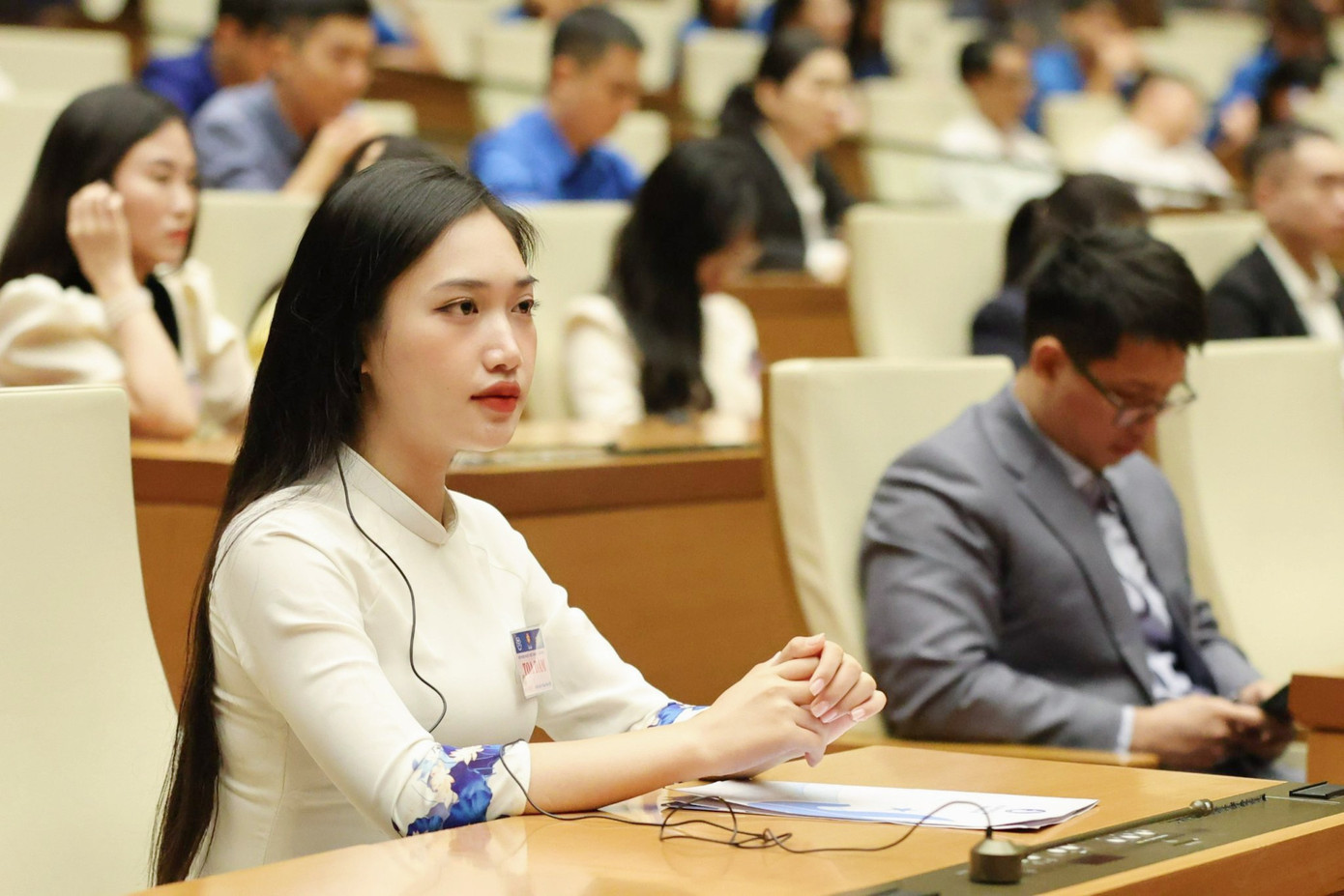 Vũ Ngọc chia sẻ: "Mình mong rằng các bạn trẻ cũng sẽ trân trọng thanh xuân của mình để không phải nuối tiếc bất kỳ điều gì." Vũ Ngọc chia sẻ: "Mình mong rằng các bạn trẻ cũng sẽ trân trọng thanh xuân của mình để không phải nuối tiếc bất kỳ điều gì."