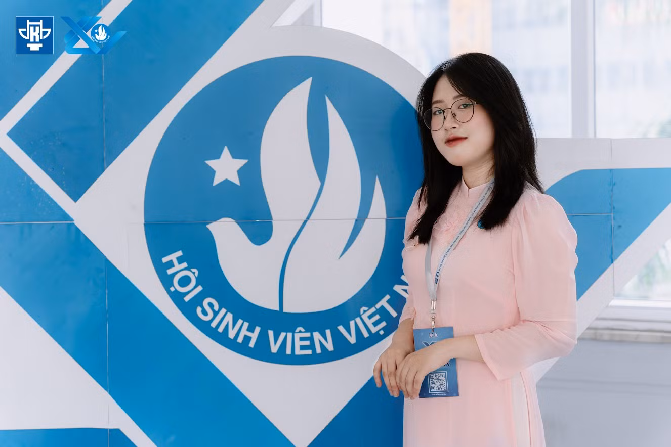 Tuyết Anh được bầu trở thành Phó Chủ tịch Hội Sinh viên trường Đại học Kiến trúc Hà Nội ở Đại hội đại biểu Hội Sinh viên trường Đại học Kiến trúc Hà Nội, lần thứ XIV, nhiệm kỳ 2023 - 2025.