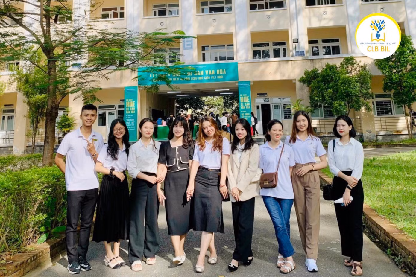 Tham gia hoạt động “Hội sách Huế - Di sản văn hóa” do trường Đại học Khoa học, Đại học Huế tổ chức.