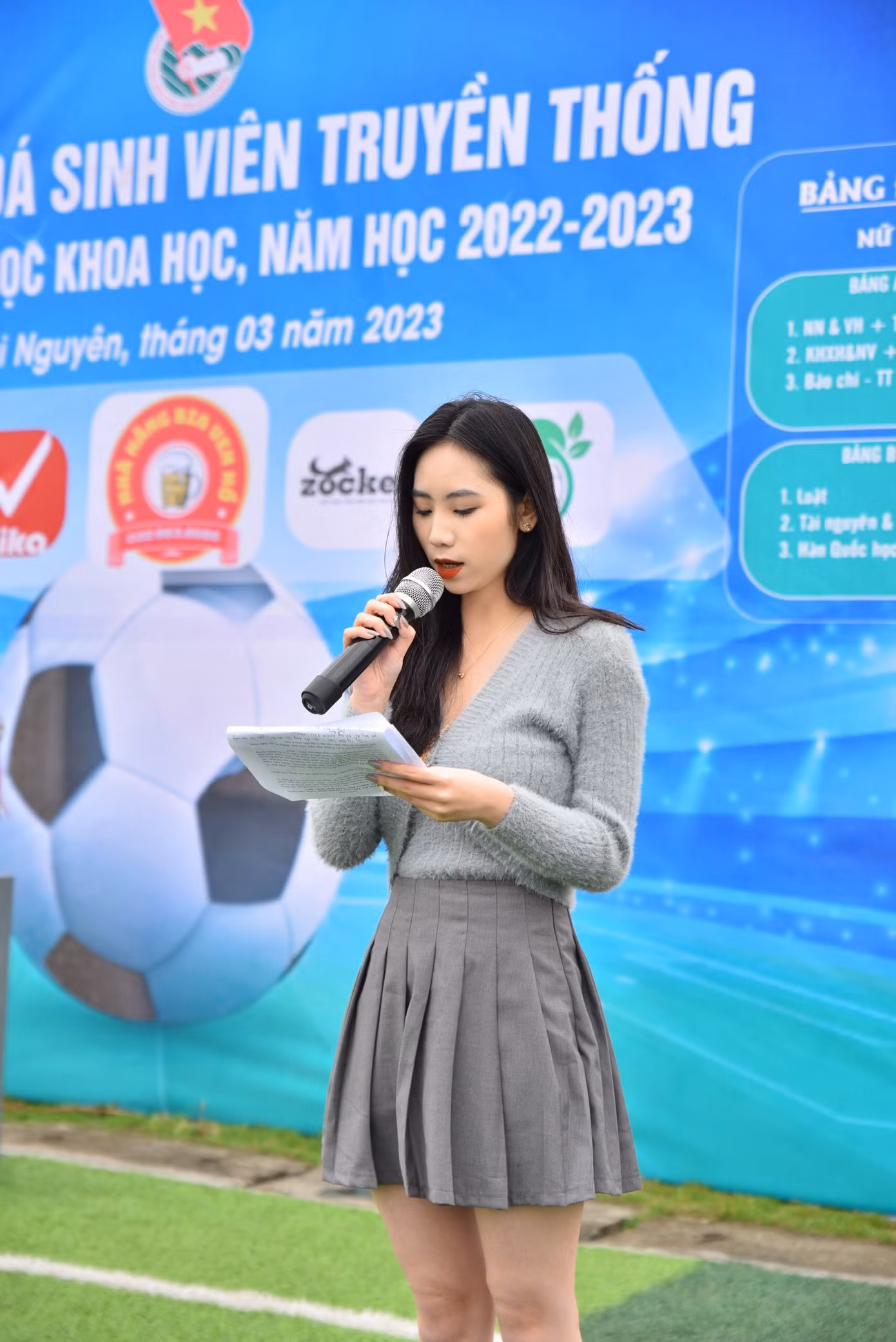 Cô mong muốn sau này sẽ trở thành một biên tập viên truyền hình.