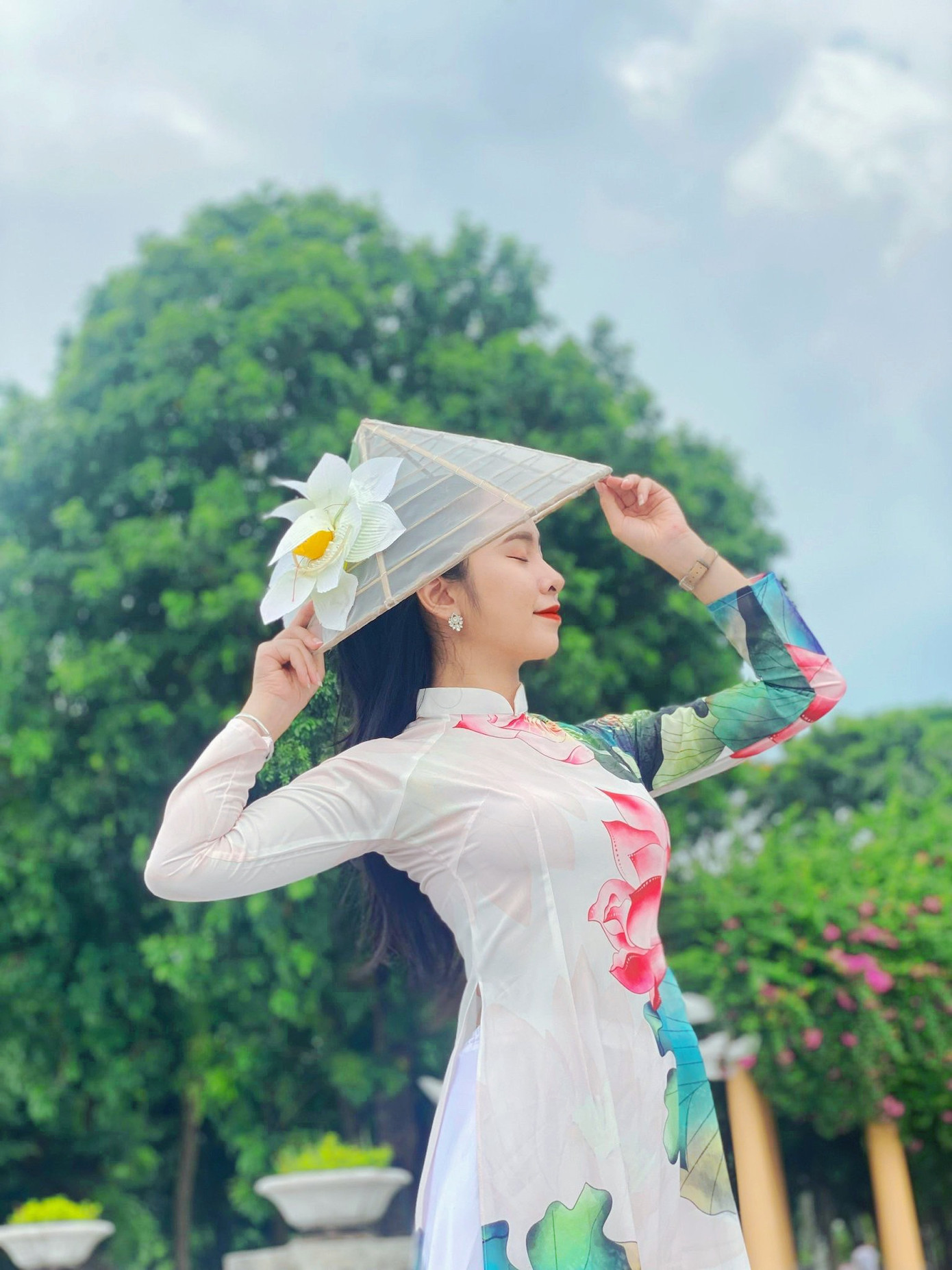 Nguyễn Thị Linh Trang là sinh viên năm cuối Khoa Quản lý Văn hoá Nghệ thuật, trường Đại học Văn hoá Hà Nội.