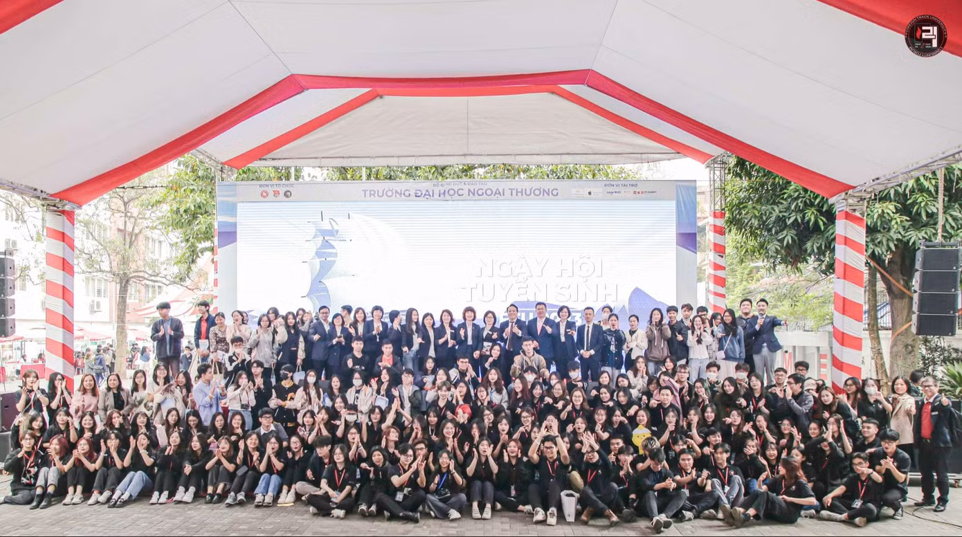 Cùng FTU Forum trong sự kiện Ngày Hội Tuyển Sinh.