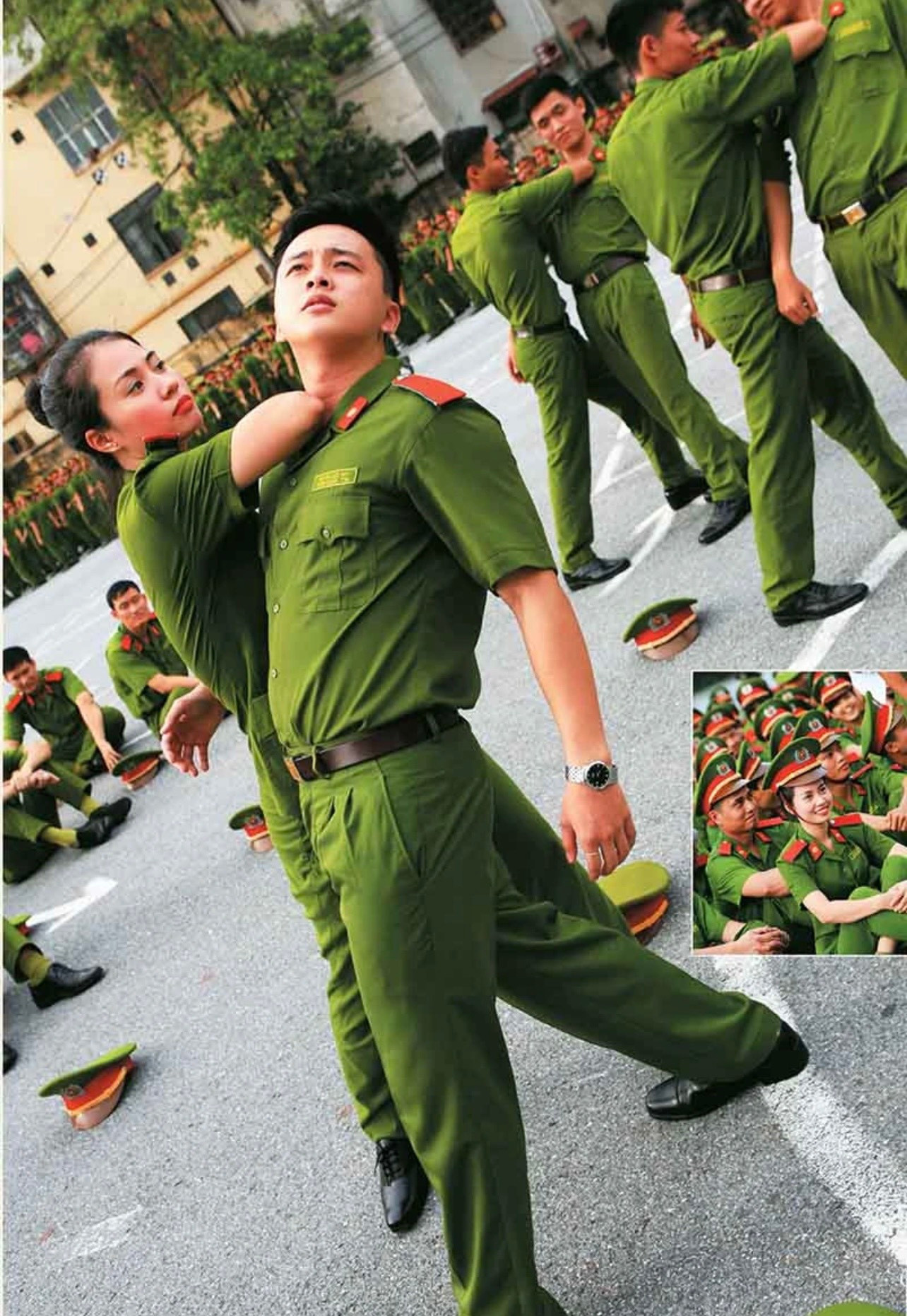 Chu Thị Nhung – nữ sinh viên xuất sắc trường Đại học Phòng cháy Chữa cháy. Để thi đỗ vào các trường thuộc khối ngành công an như trường Đại học Phòng cháy Chữa cháy (PCCC), thí sinh nữ phải trải qua vòng kiểm tra sức khỏe và có học lực xuất sắc bởi vì các trường này chỉ dành khoảng 10% chỉ tiêu tuyển sinh hằng năm cho thí sinh nữ. Chu Thị Nhung là học viên xuất sắc được nhận bằng khen từ Tổng cục Chính trị - Bộ Công an.