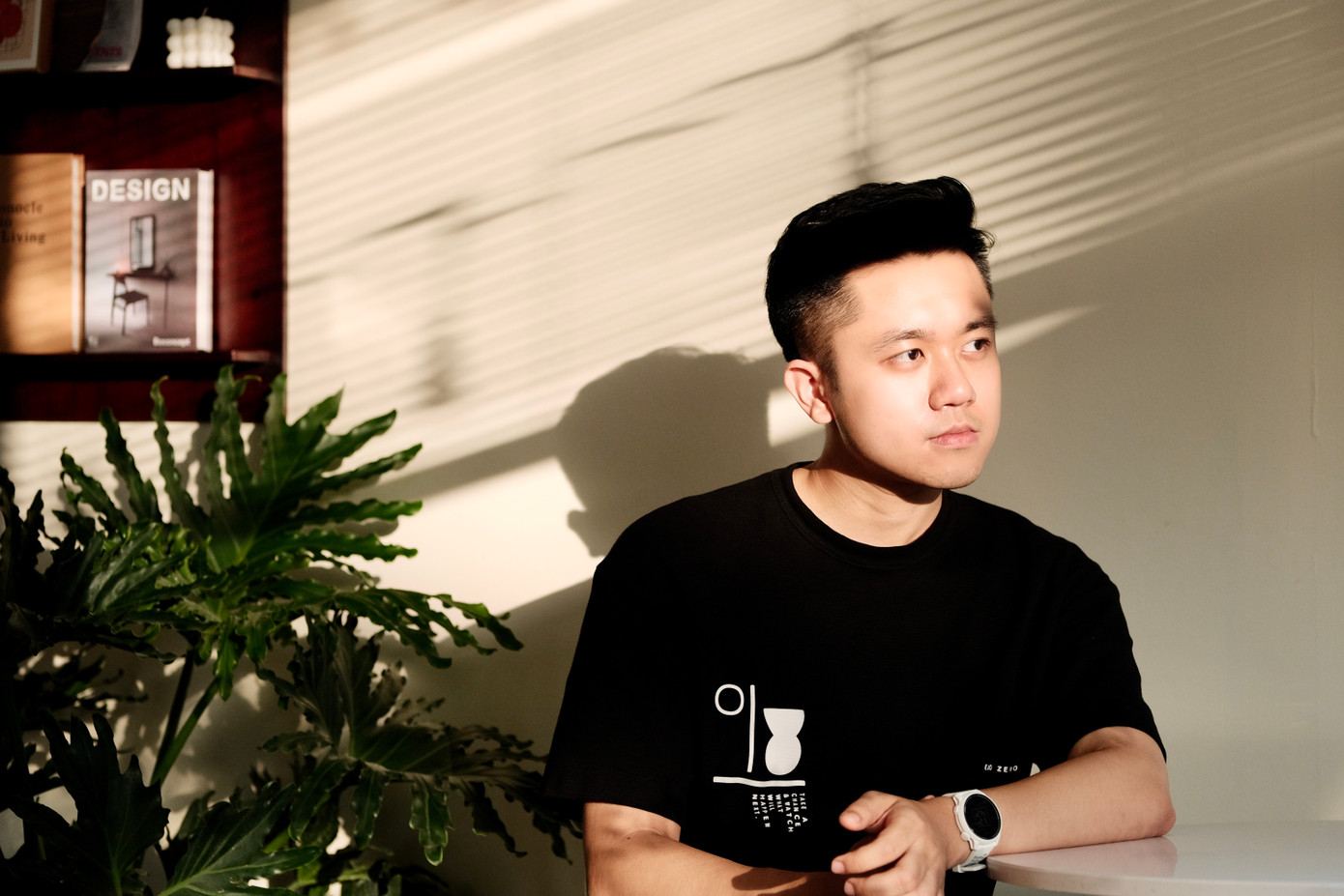 Phúc Thành cho rằng: "Muốn khác biệt phải khai thác những nội dung mới mẻ". Phúc Thành cho rằng: "Muốn khác biệt phải khai thác những nội dung mới mẻ".