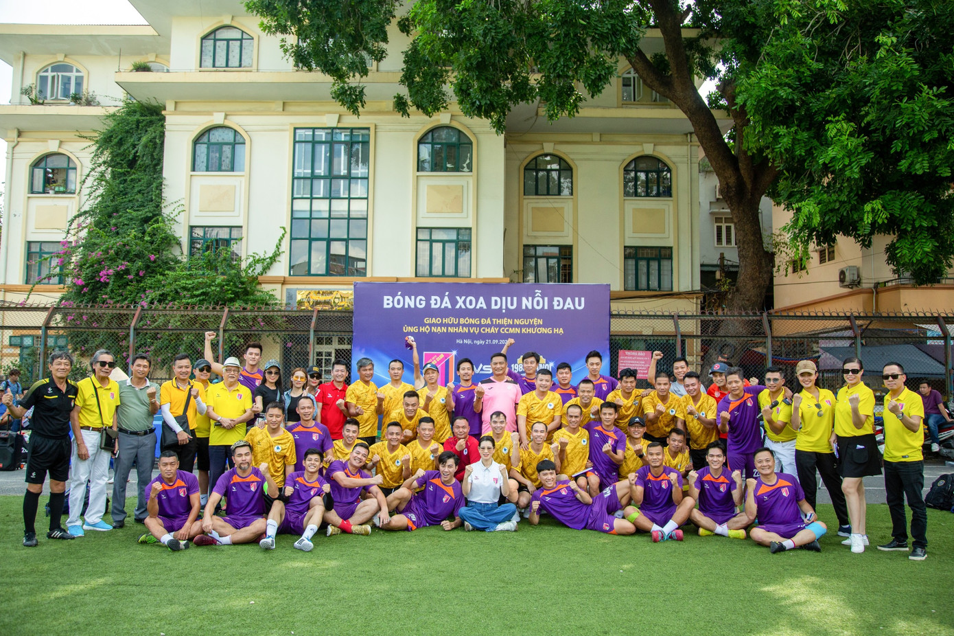 Trận đấu quy tụ nhiều nghệ sĩ, diễn viên tham gia. Trận đấu quy tụ nhiều nghệ sĩ, diễn viên tham gia.