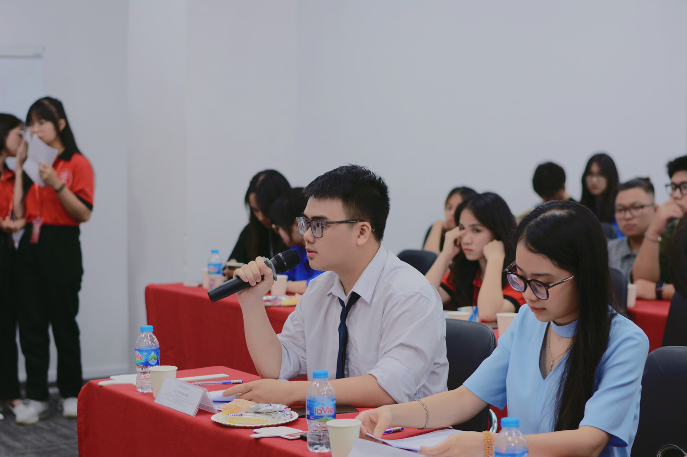 Thành quả đạt được đã chứng minh hiệu quả mà phương pháp học tập mà cậu bạn đề ra. Thành quả đạt được đã chứng minh hiệu quả mà phương pháp học tập mà cậu bạn đề ra.