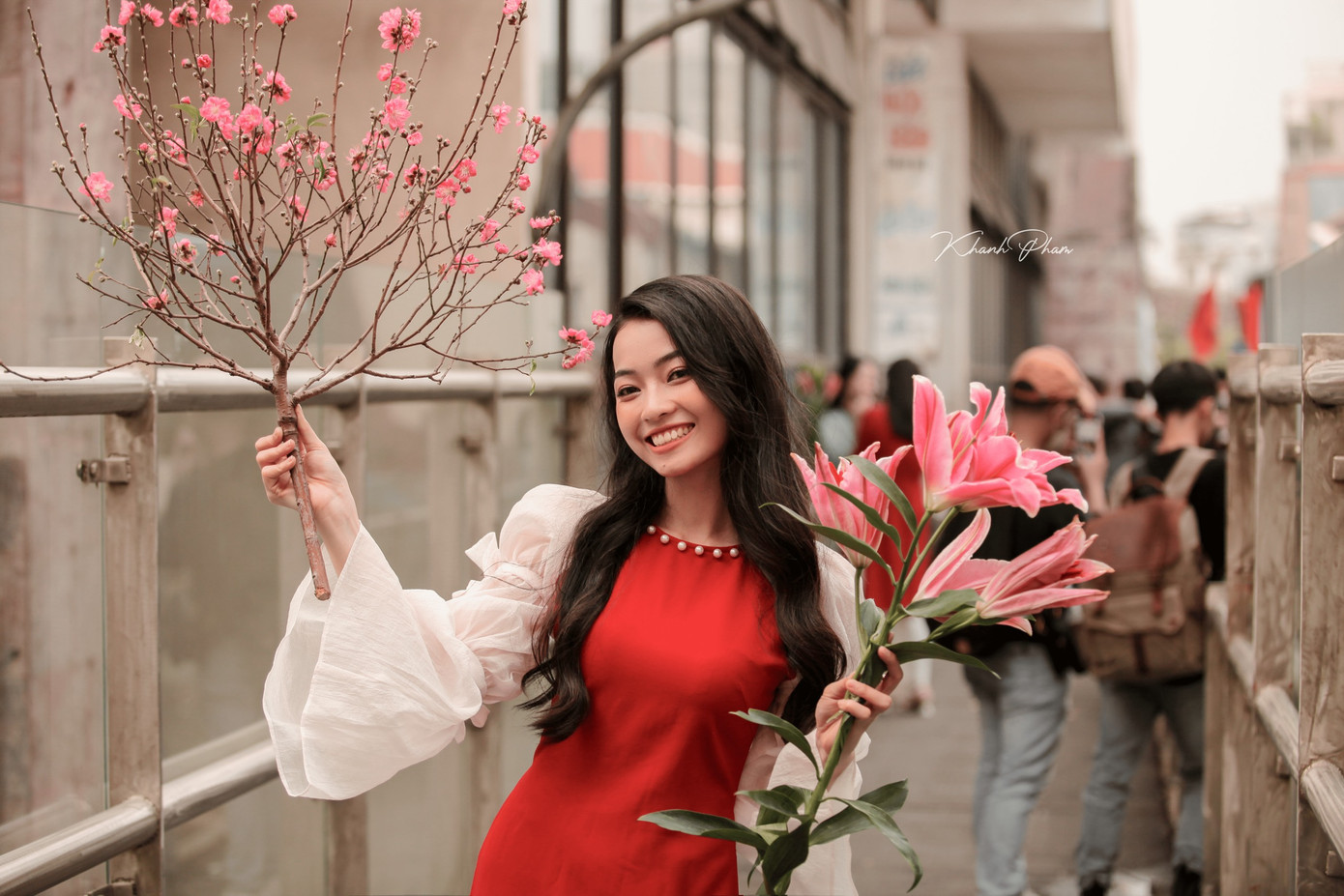 MC Ngọc Thụy chia sẻ: "Năm qua mình đã có những chuyến đi và có lẽ chuyến đi mình mong chờ nhất ở dịp cuối năm là được sum vầy cùng gia đình". MC Ngọc Thụy chia sẻ: "Năm qua mình đã có những chuyến đi và có lẽ chuyến đi mình mong chờ nhất ở dịp cuối năm là được sum vầy cùng gia đình".