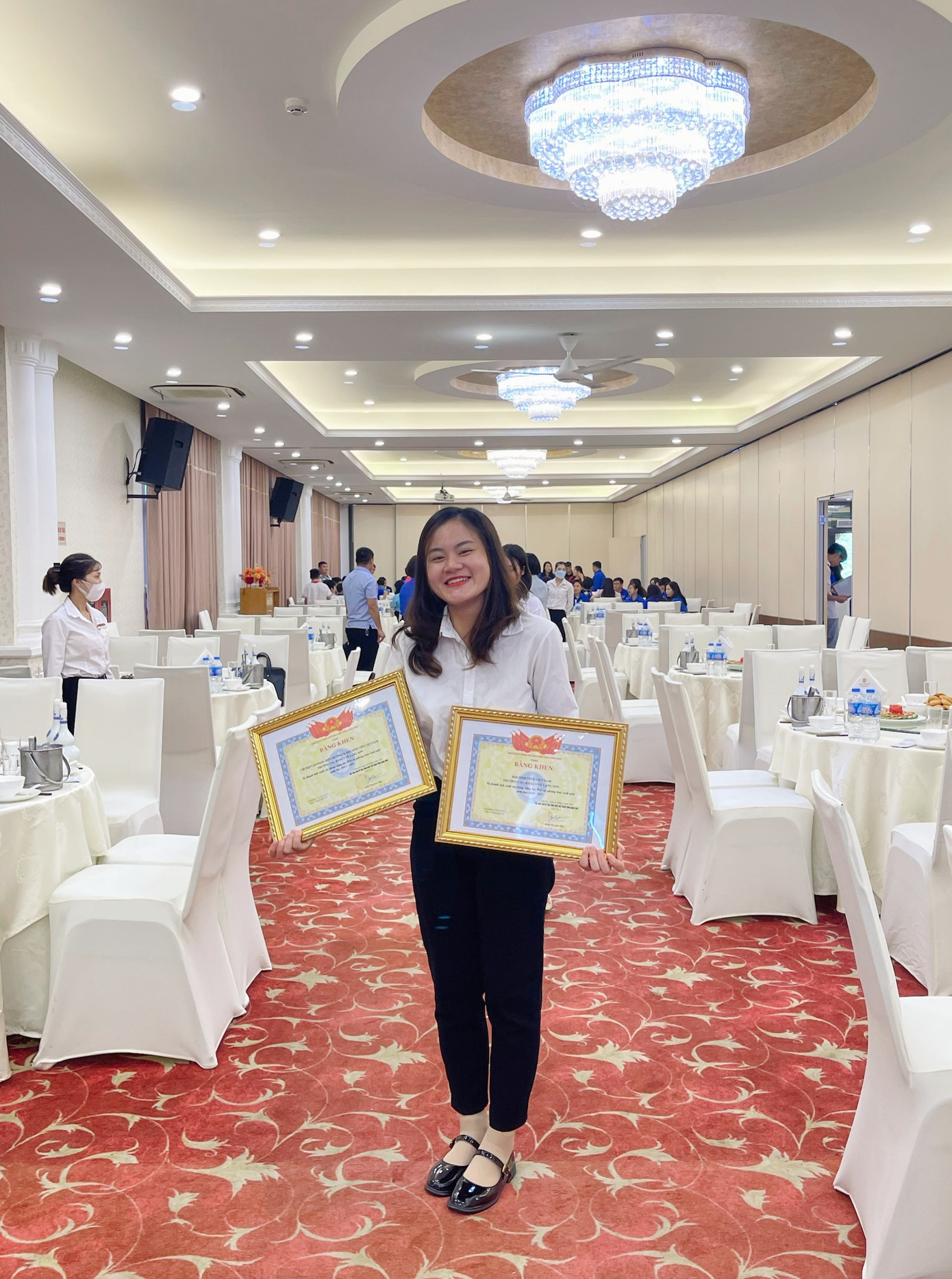 Thanh Liêm nhận bằng khen của Ủy ban Hội Liên hiệp Thanh niên Việt Nam tỉnh Lạng Sơn.