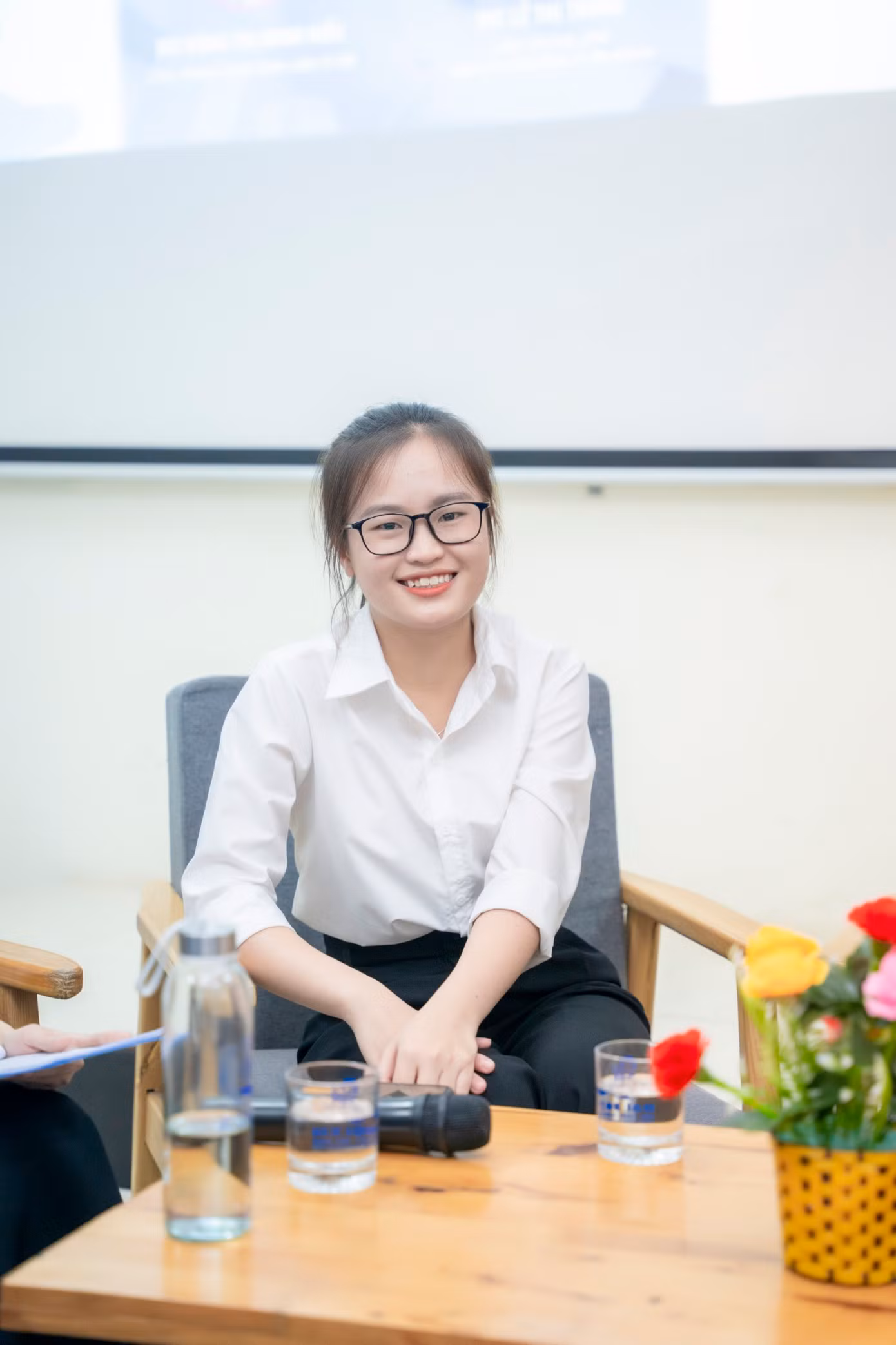 Chia sẻ của Trang trong Workshop Sinh viên với Danh hiệu Sinh viên 5 Tốt.