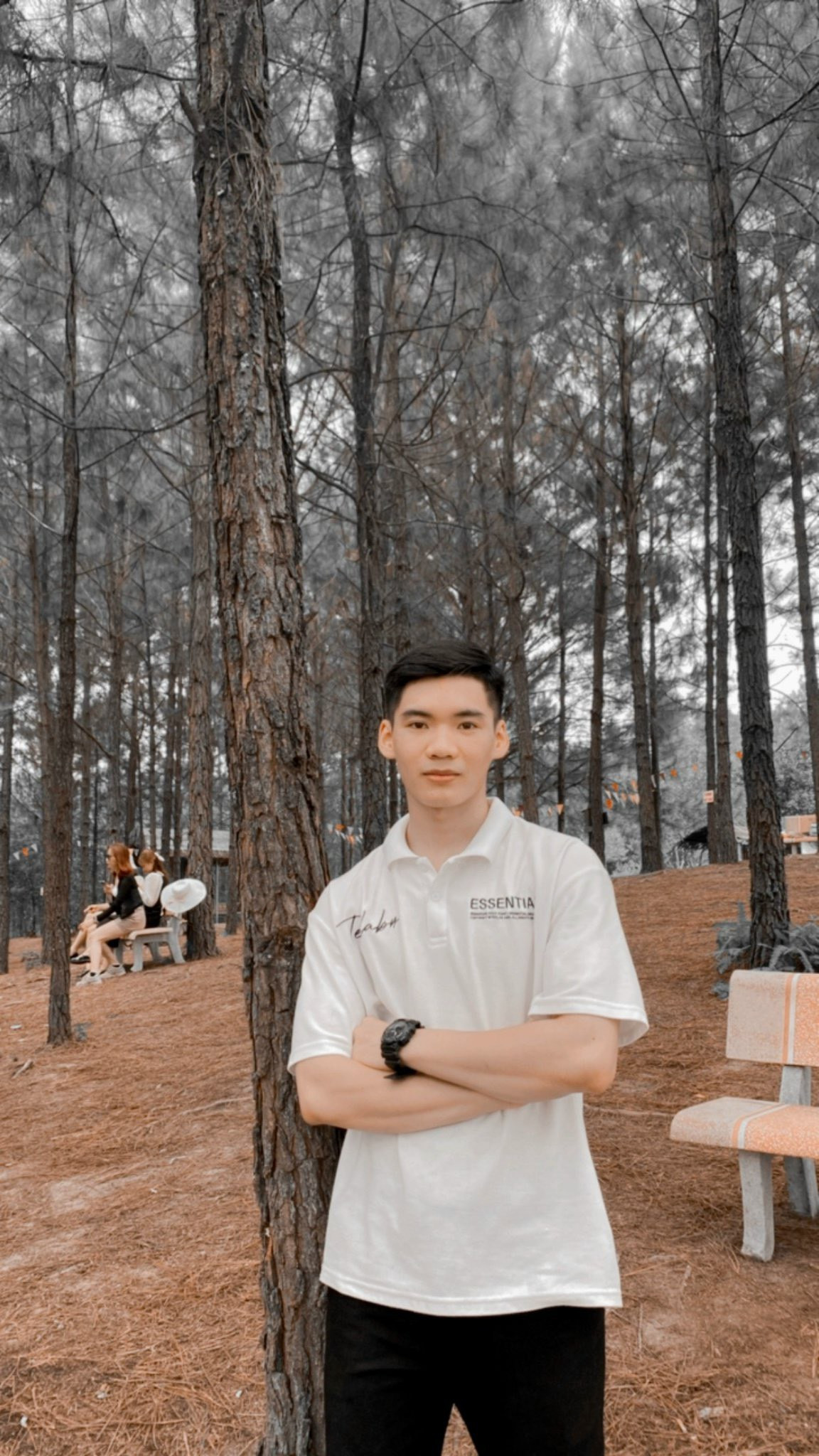 Phạm Quang Hùng (sinh năm 2002) quê Bắc Giang, đang là sinh viên lớp Y khoa K53C Trường Đại học Y – Dược, Đại học Thái Nguyên.